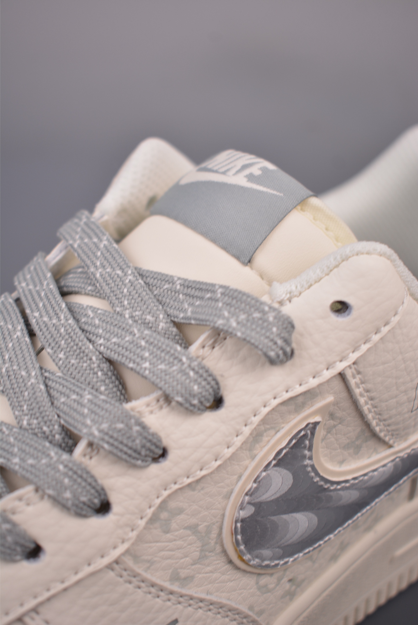Nike Air Force 1 Low LV联名 KG6699 F3933-Top High Quatity Cheap Sneakers Fashion Clothing Clothes Bags handbags Shoes of all Brand wholesale With The best Quality And Beautiful Price from China Factory Chinese suppliers wholesaler seller Nike Air Force 1 Low LV联名 KG6699 F3933
