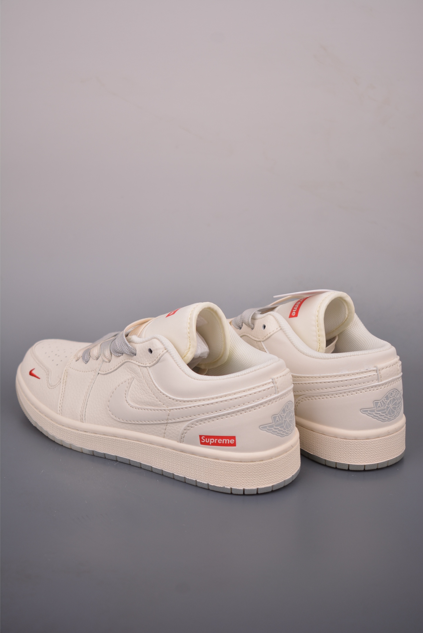 Nike Jordan Air Jordan 1 Supreme联名 XX3168-175-Top High Quatity Cheap Sneakers Fashion Clothing Clothes Bags handbags Shoes of all Brand wholesale With The best Quality And Beautiful Price from China Factory Chinese suppliers wholesaler seller Nike Jordan Air Jordan 1 Supreme联名 XX3168-175