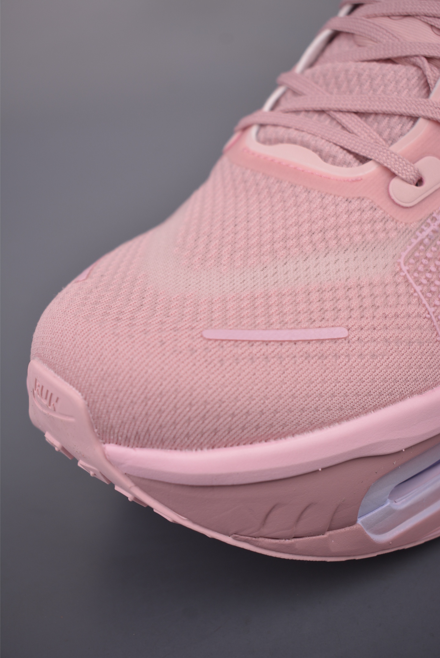 Nike Vomero premium Air气垫40周年 舒适百搭防滑耐磨 支撑缓震低帮 休闲跑步鞋 HM5973-607-Top High Quatity Cheap Sneakers Fashion Clothing Clothes Bags handbags Shoes of all Brand wholesale With The best Quality And Beautiful Price from China Factory Chinese suppliers wholesaler seller Nike Vomero premium Air气垫40周年 舒适百搭防滑耐磨 支撑缓震低帮 休闲跑步鞋 HM5973-607