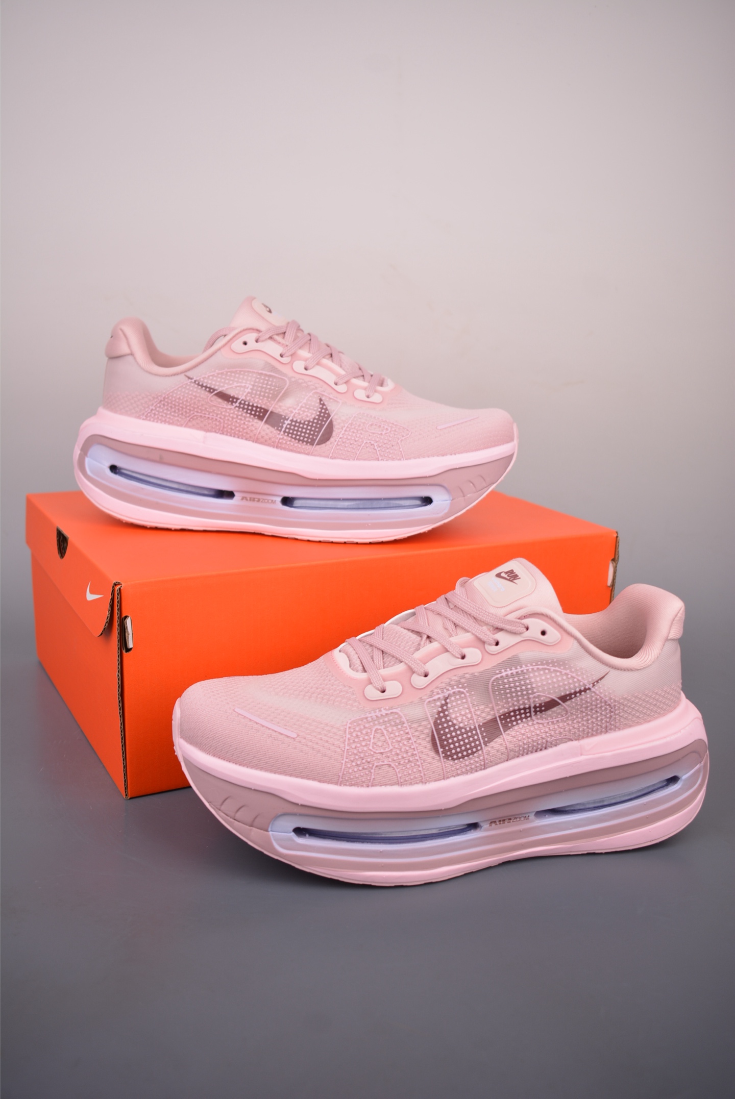 Nike Vomero premium Air气垫40周年 舒适百搭防滑耐磨 支撑缓震低帮 休闲跑步鞋 HM5973-607-Top High Quatity Cheap Sneakers Fashion Clothing Clothes Bags handbags Shoes of all Brand wholesale With The best Quality And Beautiful Price from China Factory Chinese suppliers wholesaler seller Nike Vomero premium Air气垫40周年 舒适百搭防滑耐磨 支撑缓震低帮 休闲跑步鞋 HM5973-607