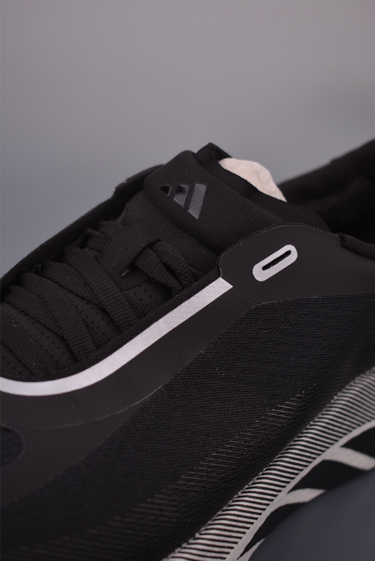 adidas HYPER BOOST EDGE M 全掌爆米花回弹大底 KI1923