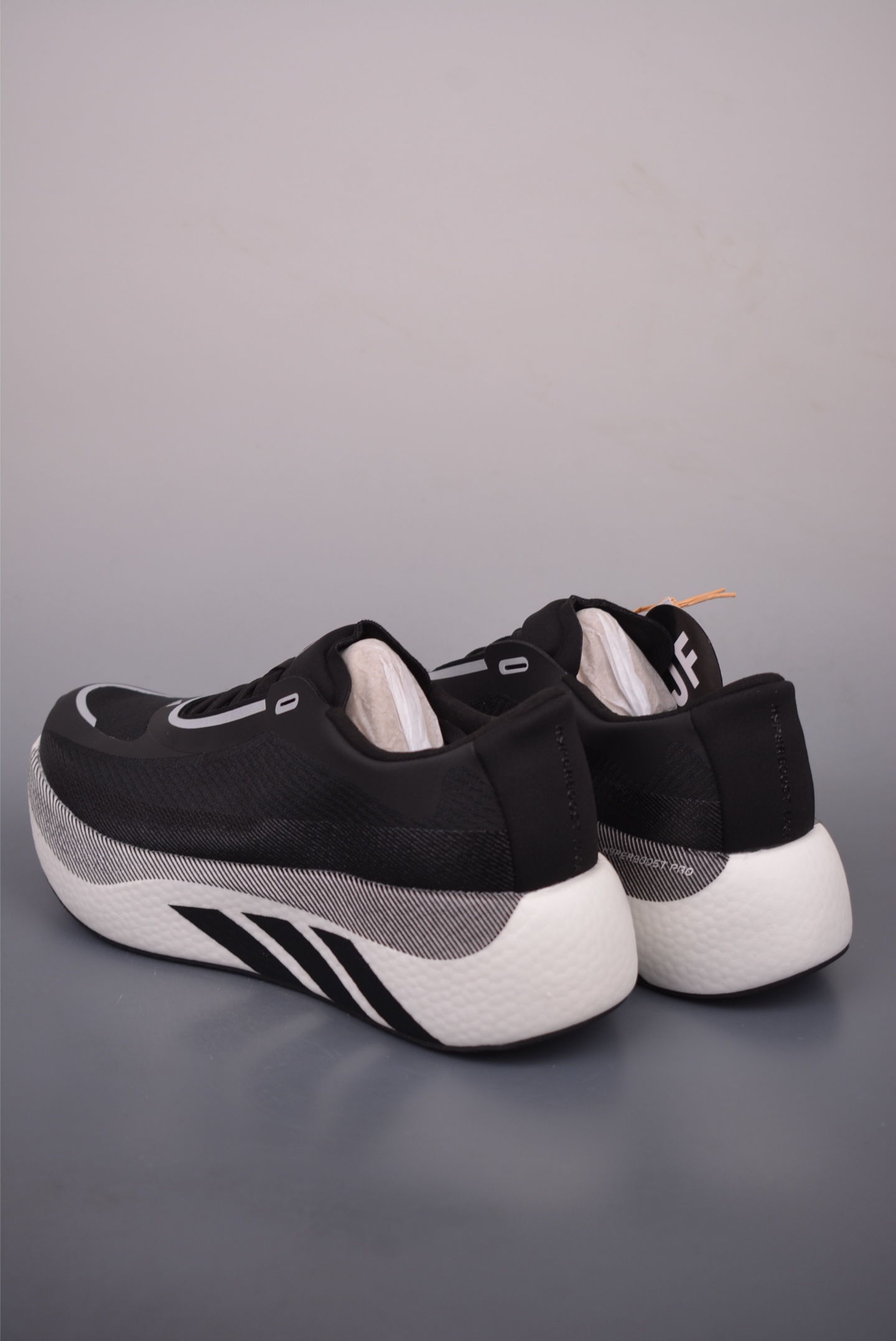 adidas HYPER BOOST EDGE M 全掌爆米花回弹大底 KI1923