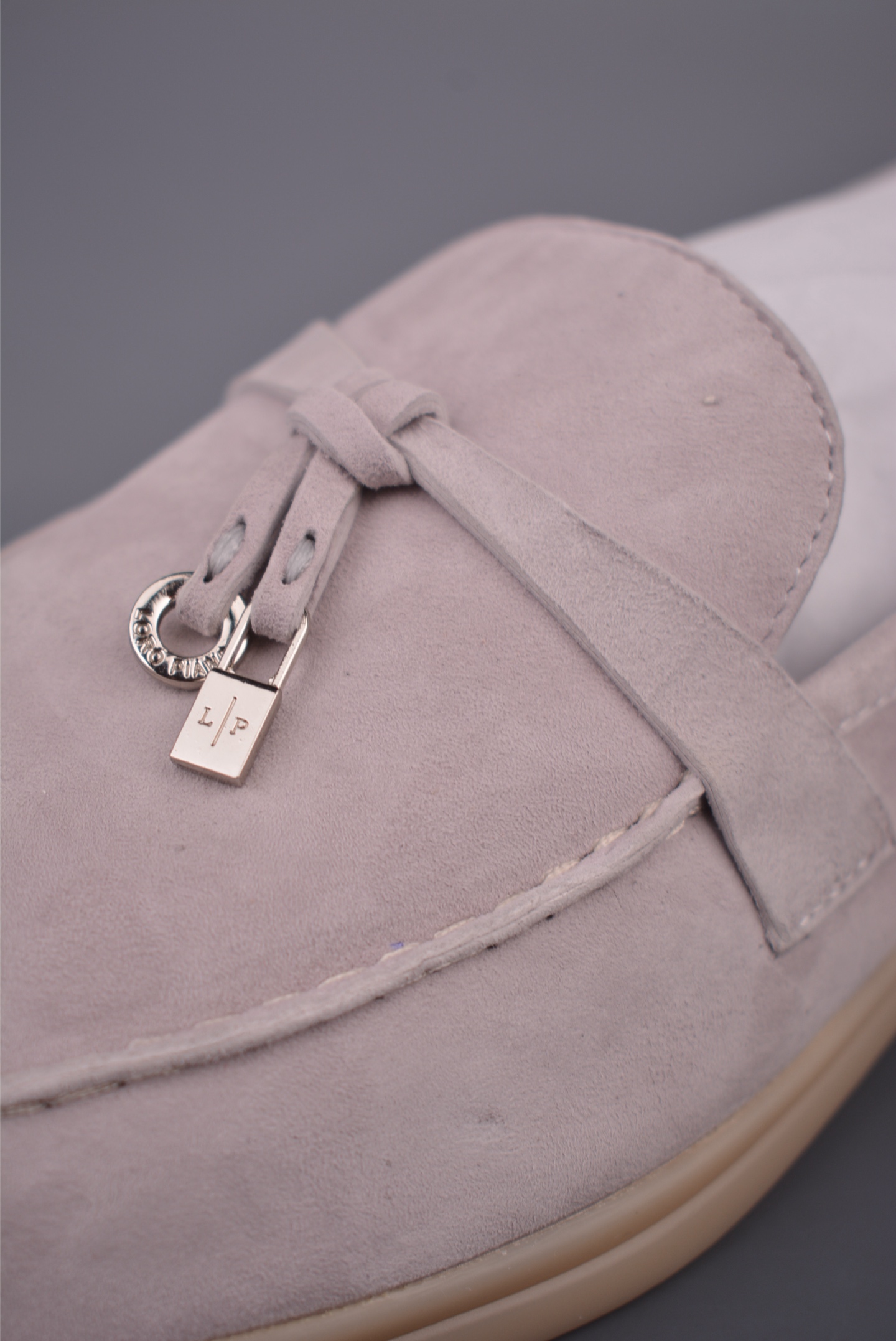 MOCASSINQ SUMMER SUEDE D . DIV martniel 马内尔 PU 乐福鞋 FAN8505-Top High Quatity Cheap Sneakers Fashion Clothing Clothes Bags handbags Shoes of all Brand wholesale With The best Quality And Beautiful Price from China Factory Chinese suppliers wholesaler seller MOCASSINQ SUMMER SUEDE D . DIV martniel 马内尔 PU 乐福鞋 FAN8505