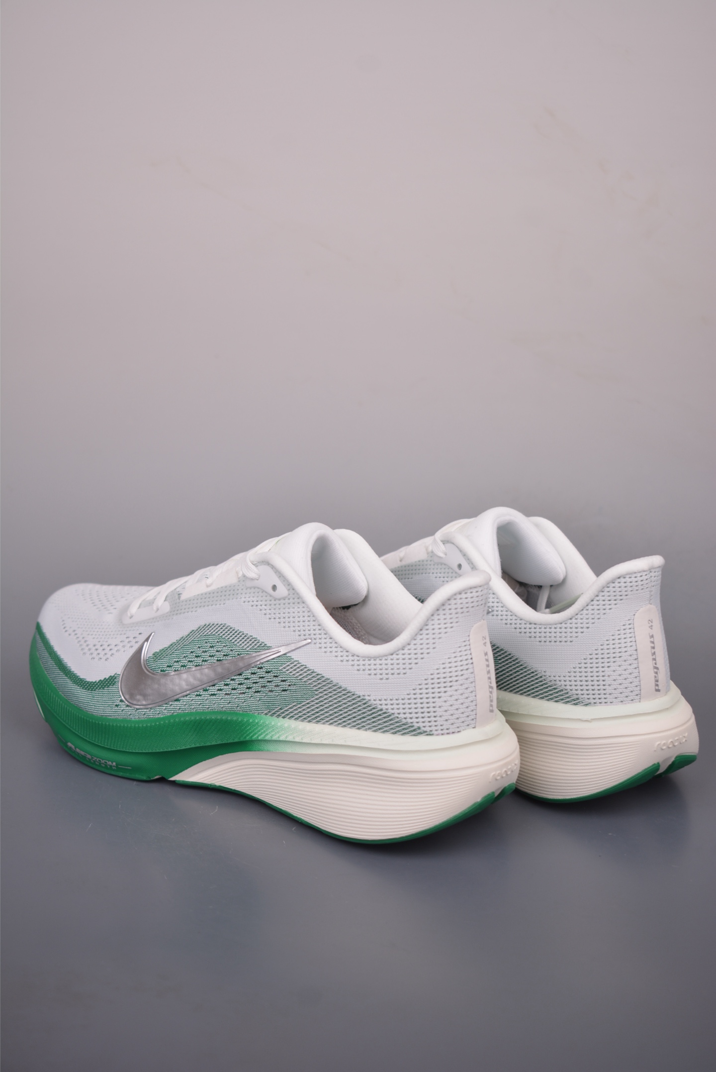 Nike Zoom Pegasus 42 减震防滑耐磨透气 低帮跑步鞋 IB1181-100 Nike Zoom Pegasus 42 减震防滑耐磨透气 低帮跑步鞋 IB1181-100