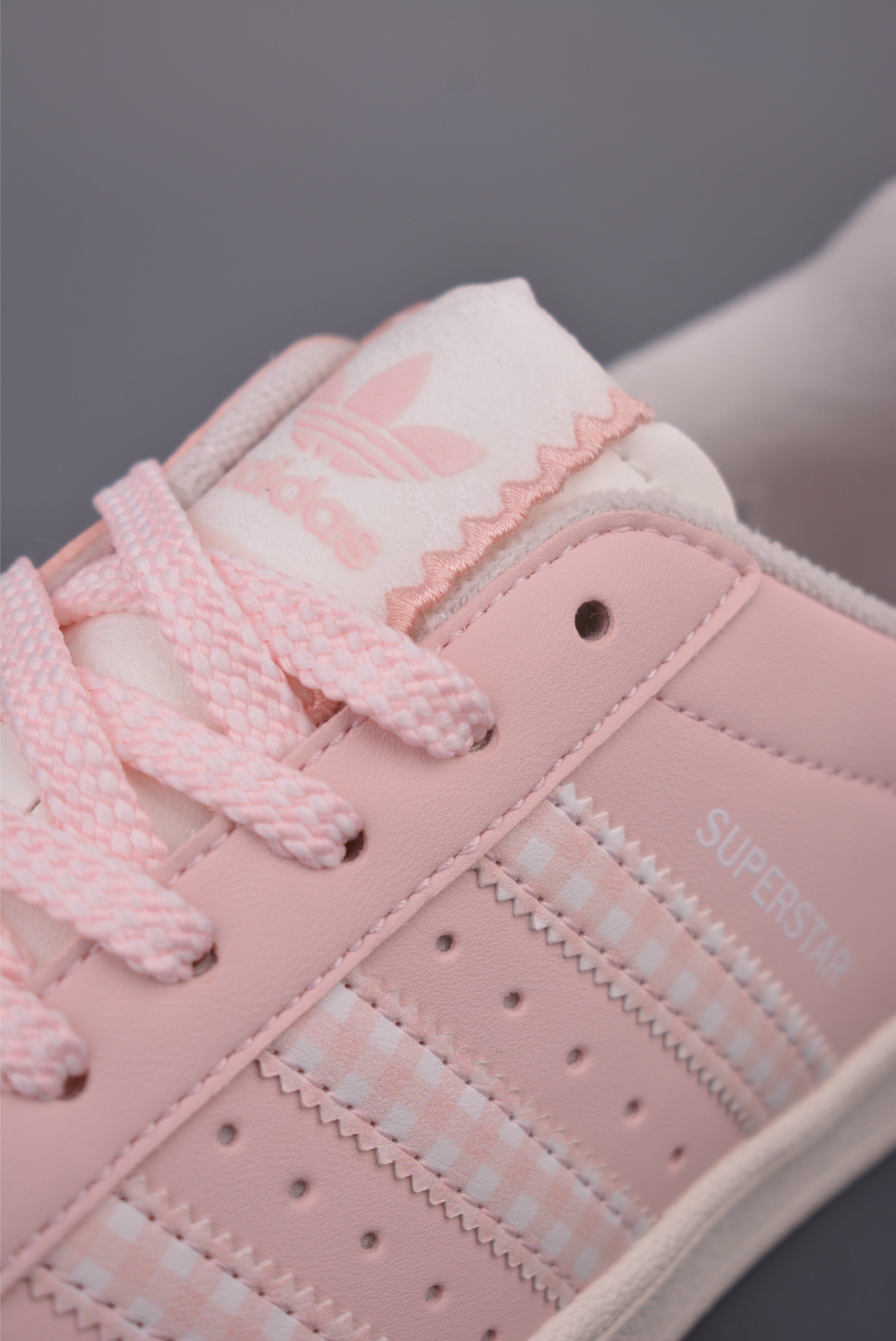 Adidas Originals Superstar贝壳头 2026全新版本 KJ3968 Adidas Originals Superstar贝壳头 2026全新版本 KJ3968