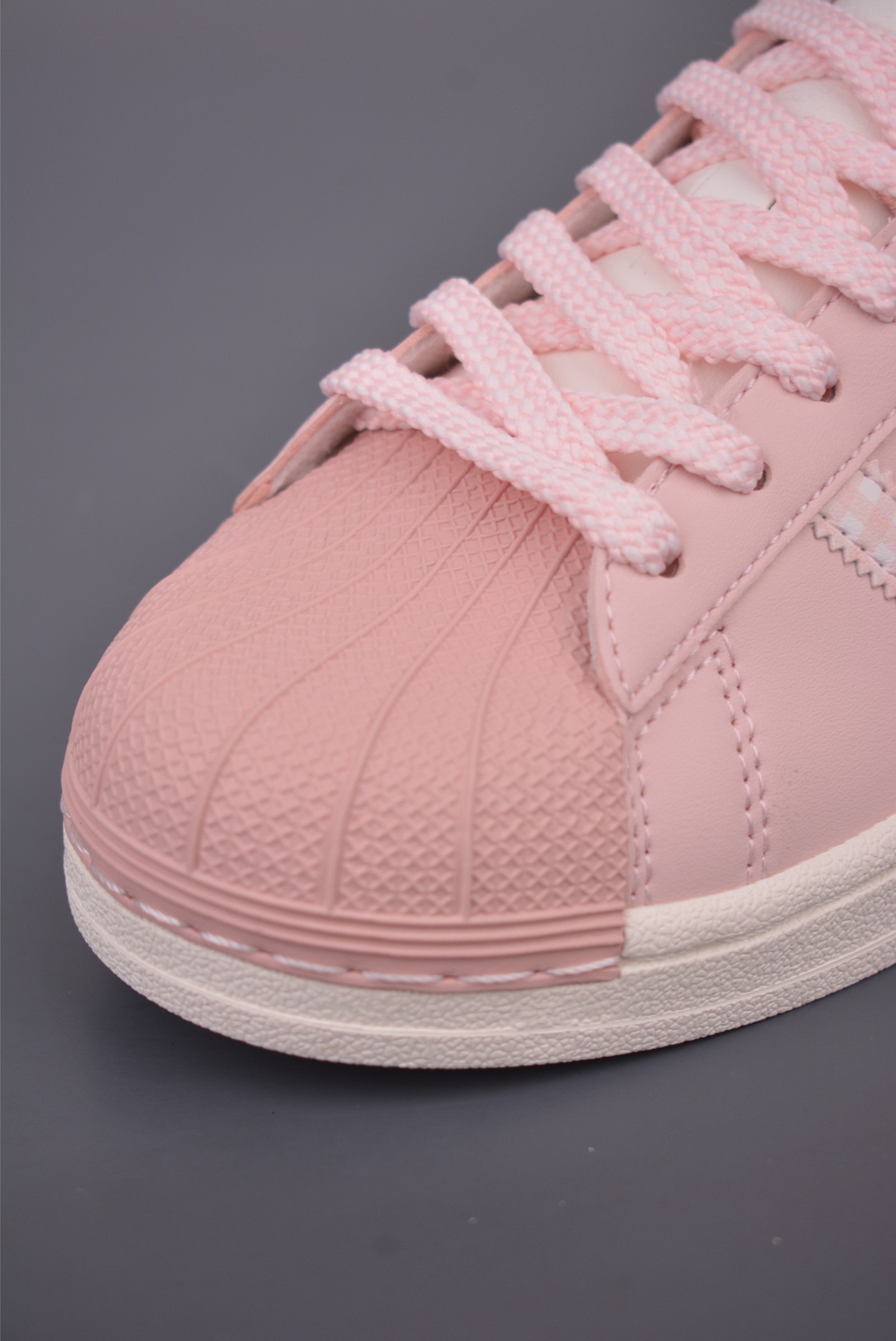 Adidas Originals Superstar贝壳头 2026全新版本 KJ3968 Adidas Originals Superstar贝壳头 2026全新版本 KJ3968