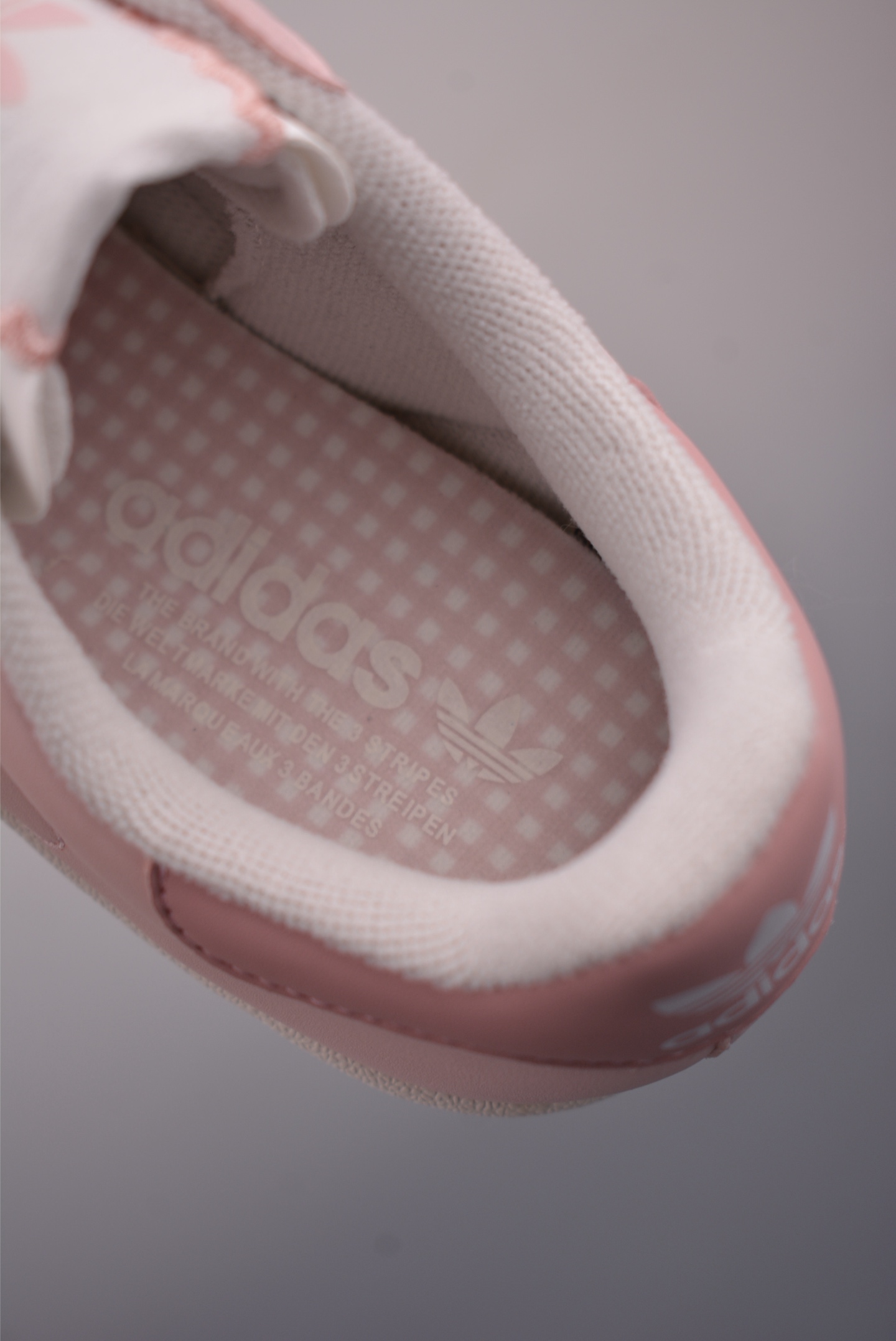 Adidas Originals Superstar贝壳头 2026全新版本 KJ3968 Adidas Originals Superstar贝壳头 2026全新版本 KJ3968