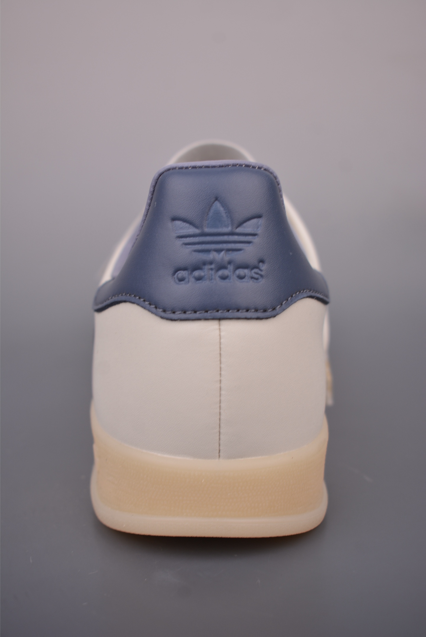 adidas Originals Gazelle INdoor 三叶草休闲防滑耐磨低帮板鞋 IG1643-Top High Quatity Cheap Sneakers Fashion Clothing Clothes Bags handbags Shoes of all Brand wholesale With The best Quality And Beautiful Price from China Factory Chinese suppliers wholesaler seller adidas Originals Gazelle INdoor 三叶草休闲防滑耐磨低帮板鞋 IG1643