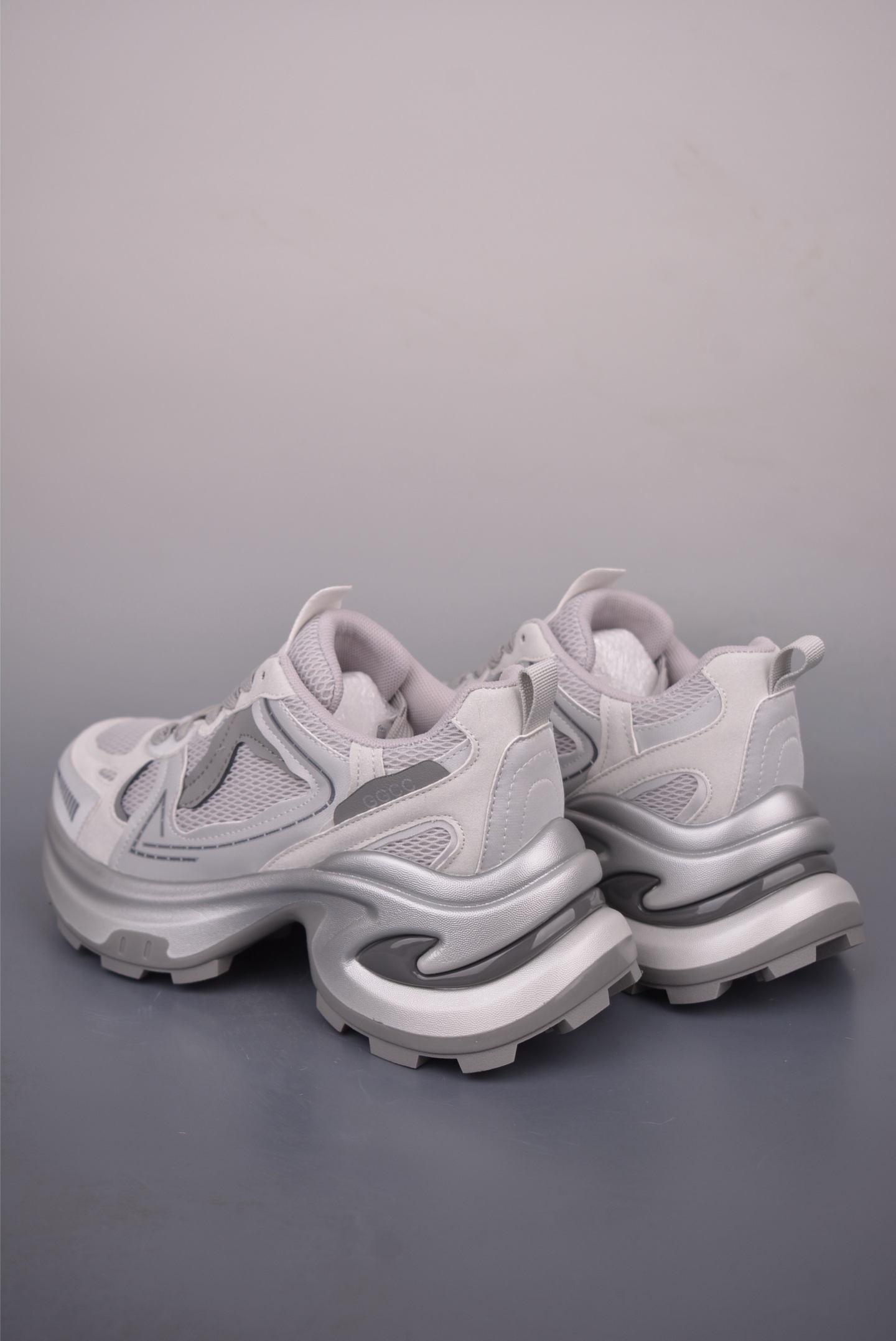 GG-CC GG-CC Chunky Low 厚底增高运动老爹鞋 G26U8492B