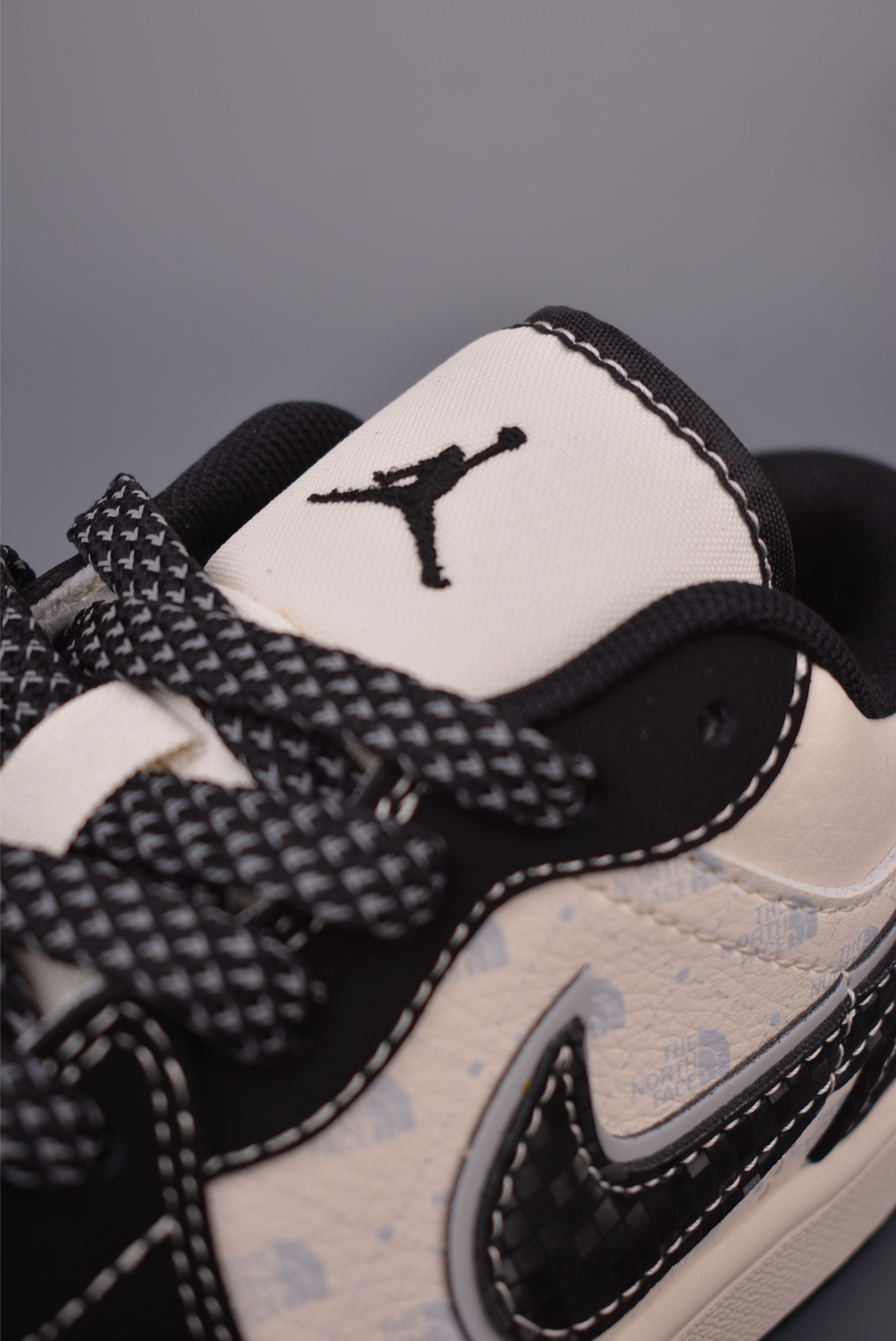 Nike Jordan Air Jordan 1 北面联名 CW6688-107-Top High Quatity Cheap Sneakers Fashion Clothing Clothes Bags handbags Shoes of all Brand wholesale With The best Quality And Beautiful Price from China Factory Chinese suppliers wholesaler seller Nike Jordan Air Jordan 1 北面联名 CW6688-107