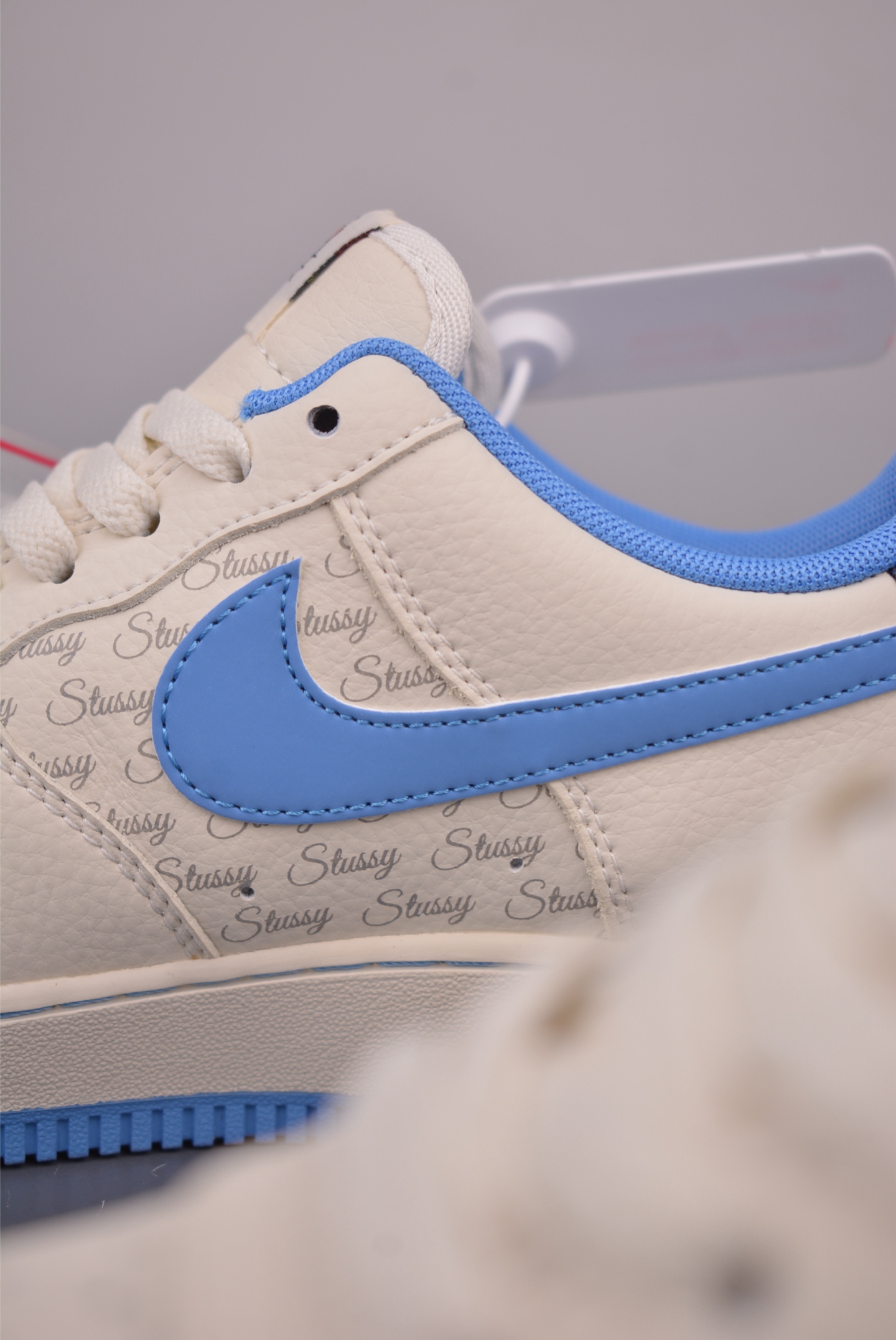 Nike Air Force 1 Low Hello Kitty联名 QZ6683-901-Top High Quatity Cheap Sneakers Fashion Clothing Clothes Bags handbags Shoes of all Brand wholesale With The best Quality And Beautiful Price from China Factory Chinese suppliers wholesaler seller Nike Air Force 1 Low Hello Kitty联名 QZ6683-901