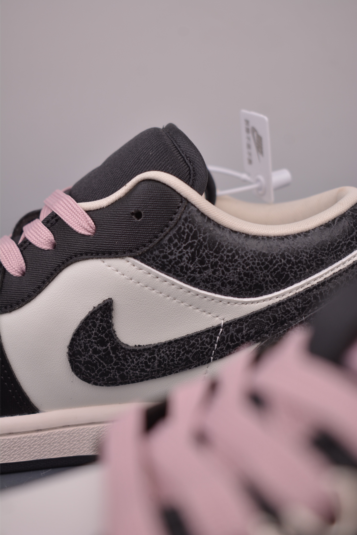 Air Jordan 1 Low 炭黑 AJ1乔1低帮休闲板鞋 II0595-001-Top High Quatity Cheap Sneakers Fashion Clothing Clothes Bags handbags Shoes of all Brand wholesale With The best Quality And Beautiful Price from China Factory Chinese suppliers wholesaler seller Air Jordan 1 Low 炭黑 AJ1乔1低帮休闲板鞋 II0595-001