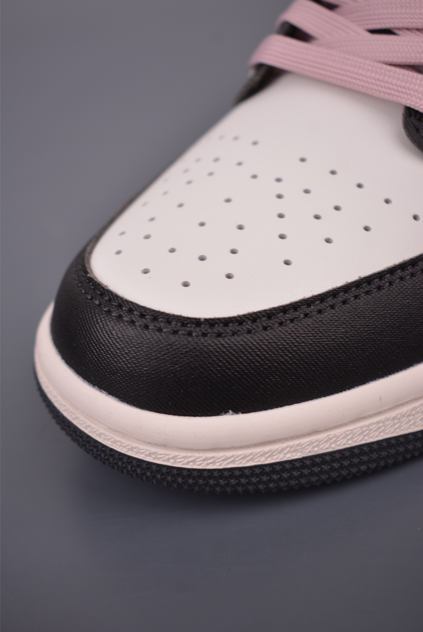 Air Jordan 1 Low 炭黑 AJ1乔1低帮休闲板鞋 II0595-001-Top High Quatity Cheap Sneakers Fashion Clothing Clothes Bags handbags Shoes of all Brand wholesale With The best Quality And Beautiful Price from China Factory Chinese suppliers wholesaler seller Air Jordan 1 Low 炭黑 AJ1乔1低帮休闲板鞋 II0595-001