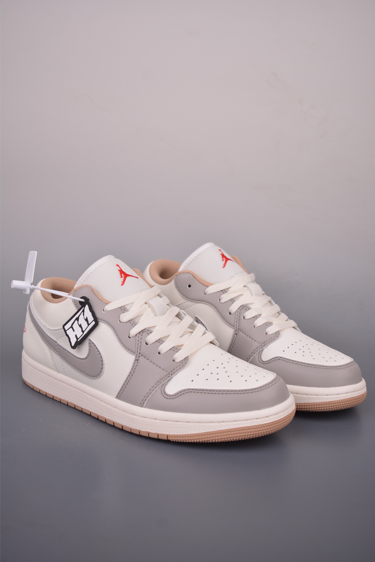 Air Jordan 1 Low 米灰 AJ1乔1低帮休闲板鞋 553558-169 Air Jordan 1 Low 米灰 AJ1乔1低帮休闲板鞋 553558-169