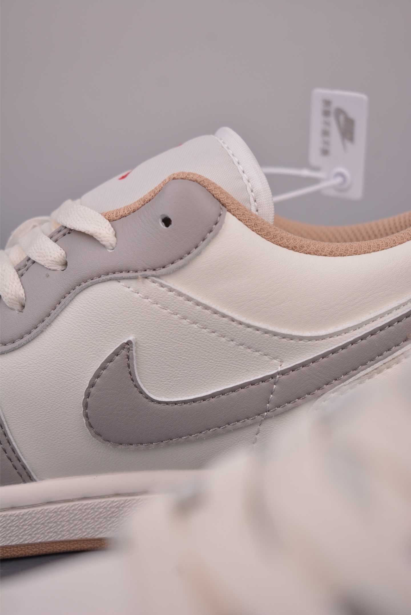 Air Jordan 1 Low 米灰 AJ1乔1低帮休闲板鞋 553558-169 Air Jordan 1 Low 米灰 AJ1乔1低帮休闲板鞋 553558-169