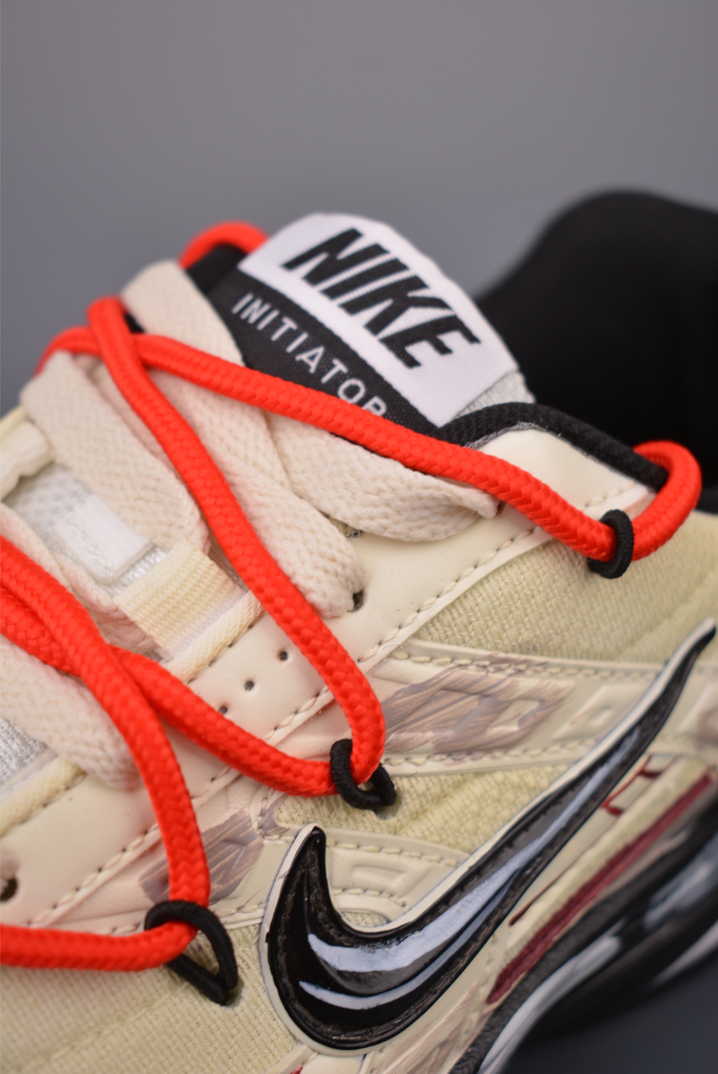 Nike INITIATOR RNR 复古做旧 解构绑带 舒适百搭防滑耐磨 低帮跑步鞋 364055-102-Top High Quatity Cheap Sneakers Fashion Clothing Clothes Bags handbags Shoes of all Brand wholesale With The best Quality And Beautiful Price from China Factory Chinese suppliers wholesaler seller Nike INITIATOR RNR 复古做旧 解构绑带 舒适百搭防滑耐磨 低帮跑步鞋 364055-102