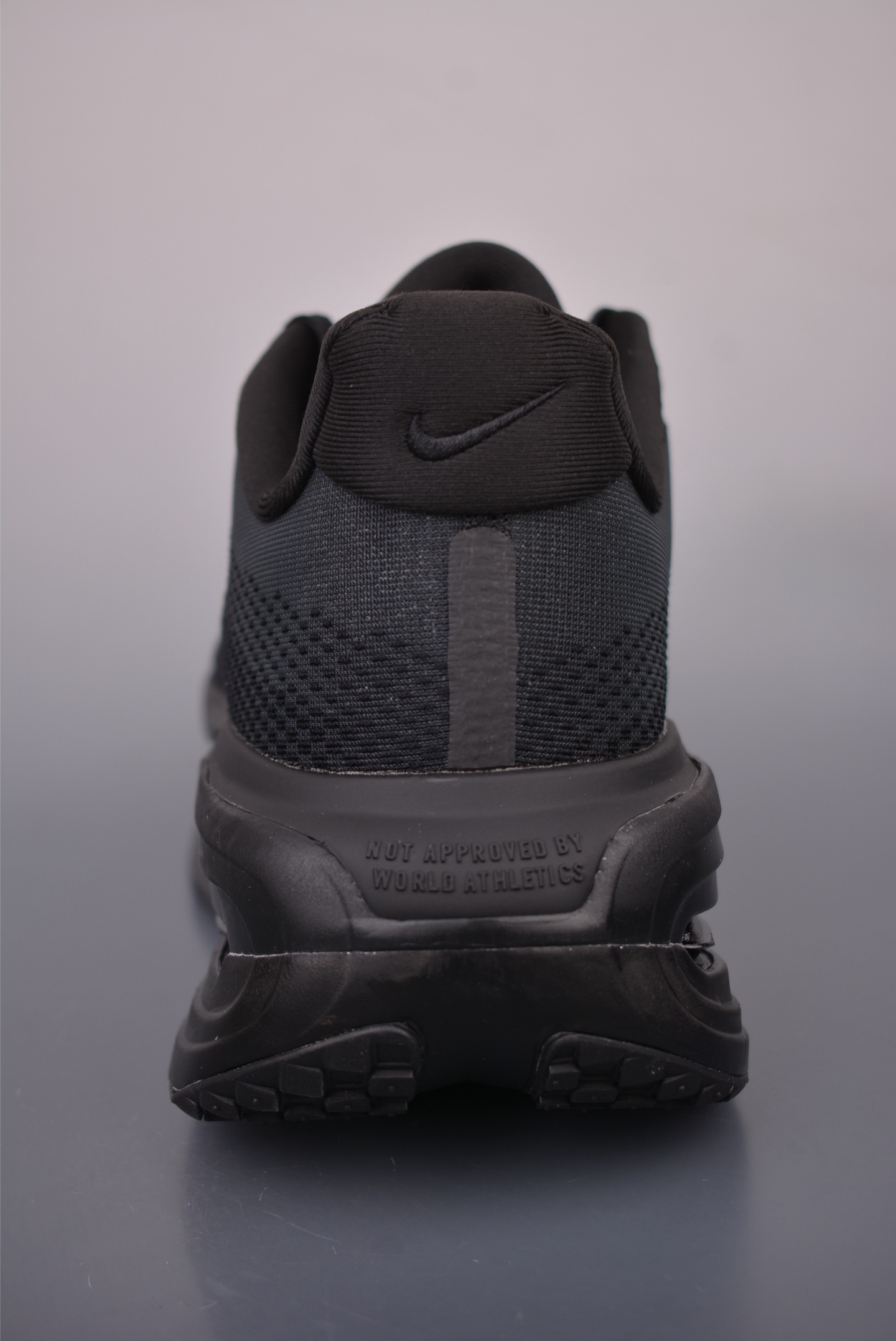 Nike Vomero premium Air气垫40周年 舒适百搭防滑耐磨 IQ0627-001 Nike Vomero premium Air气垫40周年 舒适百搭防滑耐磨 IQ0627-001