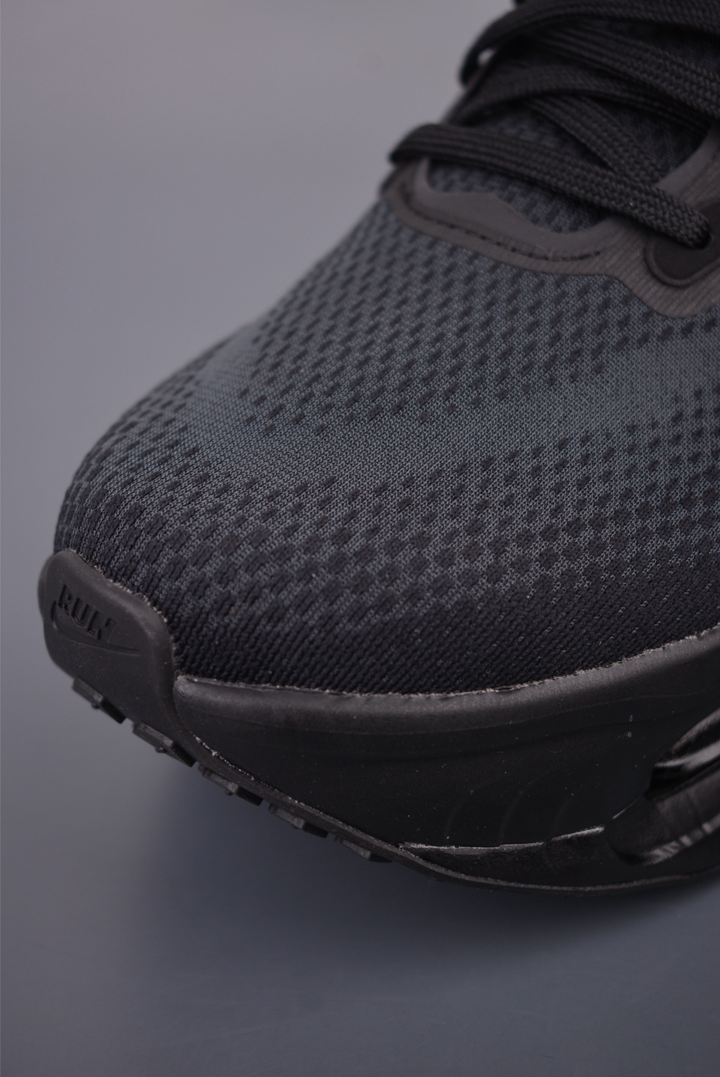 Nike Vomero premium Air气垫40周年 舒适百搭防滑耐磨 IQ0627-001 Nike Vomero premium Air气垫40周年 舒适百搭防滑耐磨 IQ0627-001