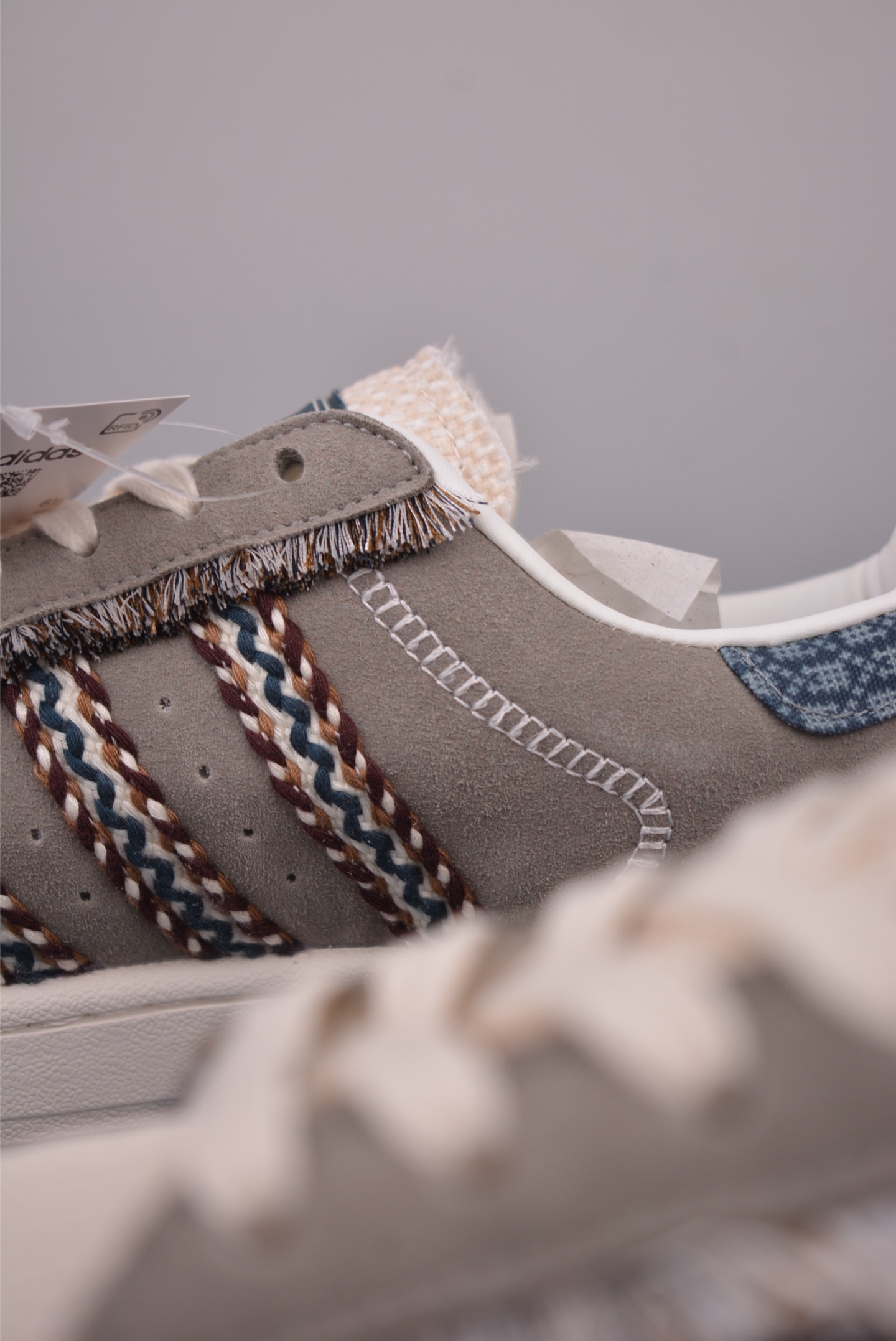 Adidas Originals Superstar贝壳头 2026全新版本 贝壳头 KH5904-Top High Quatity Cheap Sneakers Fashion Clothing Clothes Bags handbags Shoes of all Brand wholesale With The best Quality And Beautiful Price from China Factory Chinese suppliers wholesaler seller Adidas Originals Superstar贝壳头 2026全新版本 贝壳头 KH5904