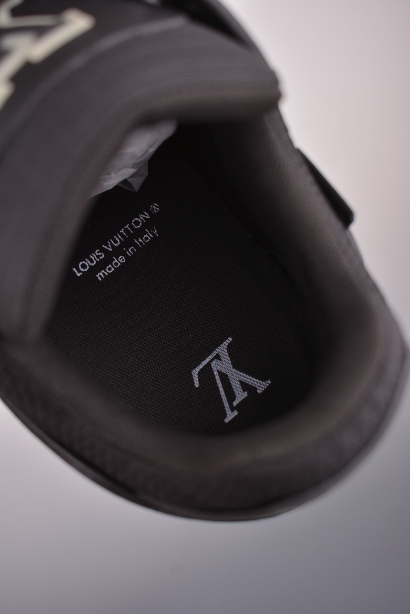 2021s LV Trainer 限定联名 2021s LV Trainer 限定联名