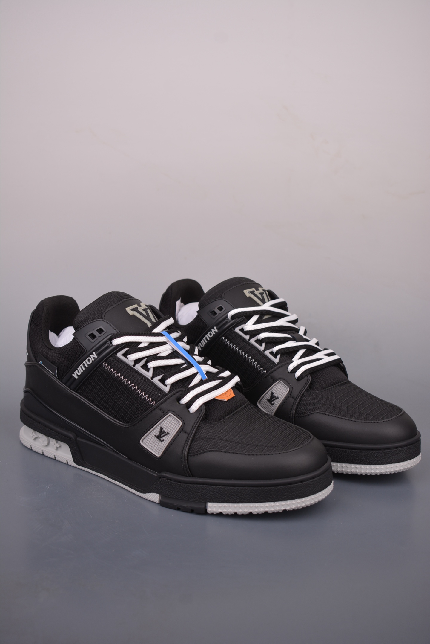 2021s LV Trainer 限定联名 2021s LV Trainer 限定联名