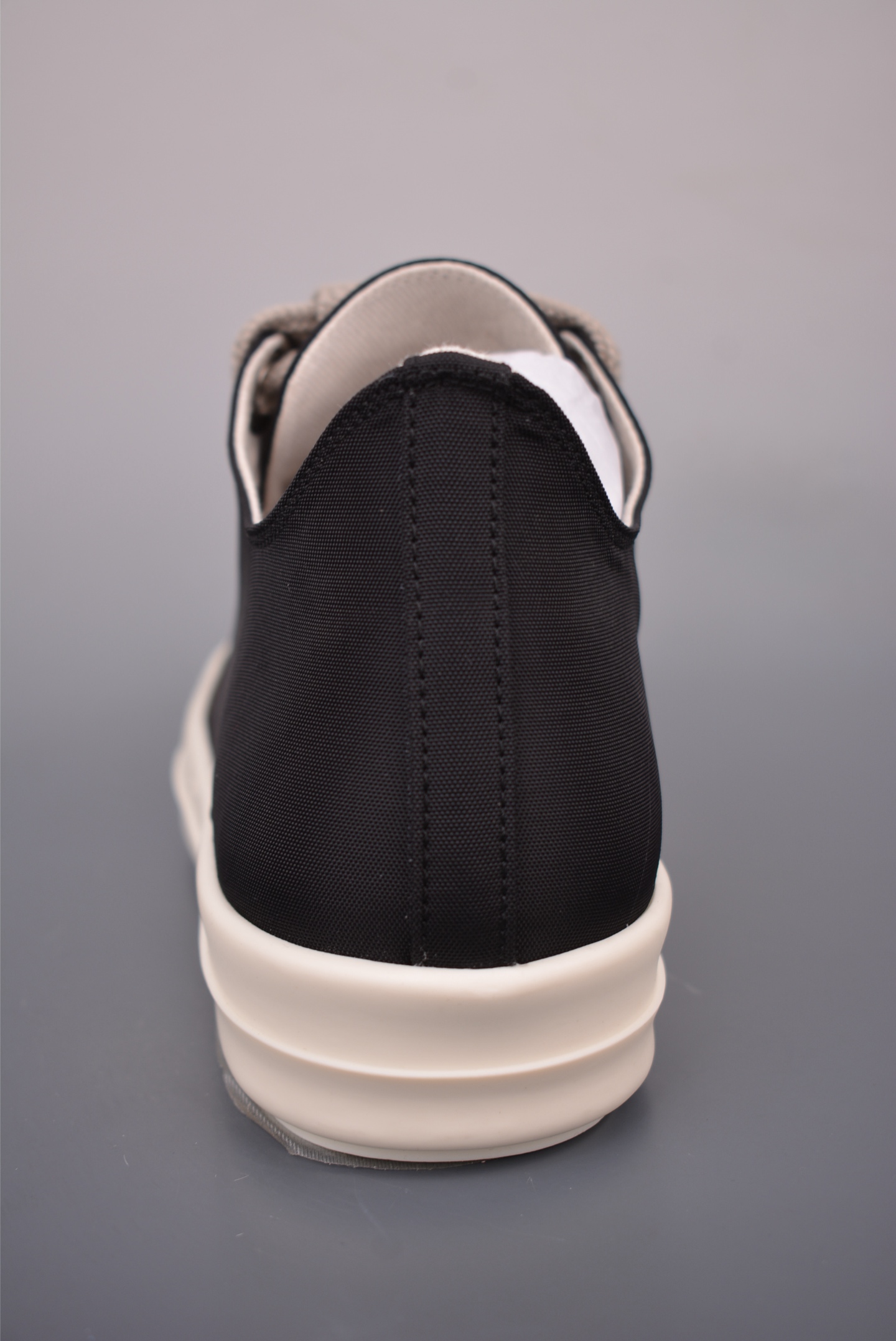 RO / Rick Owens 瑞克·欧文斯 丝绸款/粗鞋带 DU02E7819 RO / Rick Owens 瑞克·欧文斯 丝绸款/粗鞋带 DU02E7819