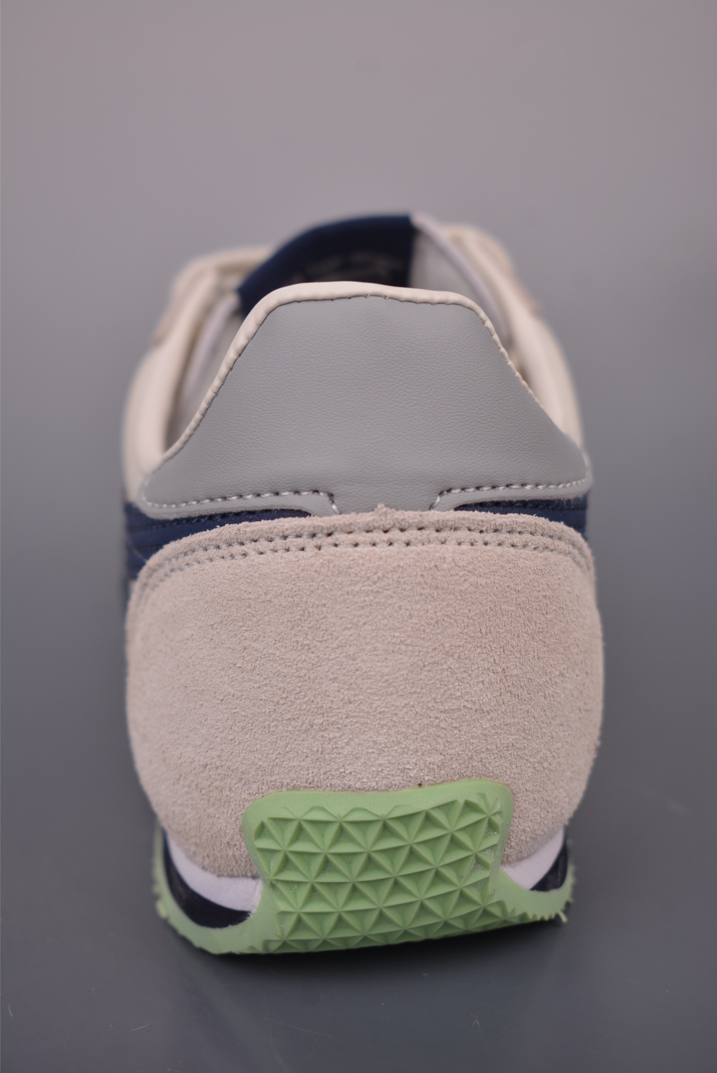 Onitsuka Tiger鬼塚虎 Runspark 复古舒适 低帮休闲城市通勤跑步鞋 1183B480-001-Top High Quatity Cheap Sneakers Fashion Clothing Clothes Bags handbags Shoes of all Brand wholesale With The best Quality And Beautiful Price from China Factory Chinese suppliers wholesaler seller Onitsuka Tiger鬼塚虎 Runspark 复古舒适 低帮休闲城市通勤跑步鞋 1183B480-001