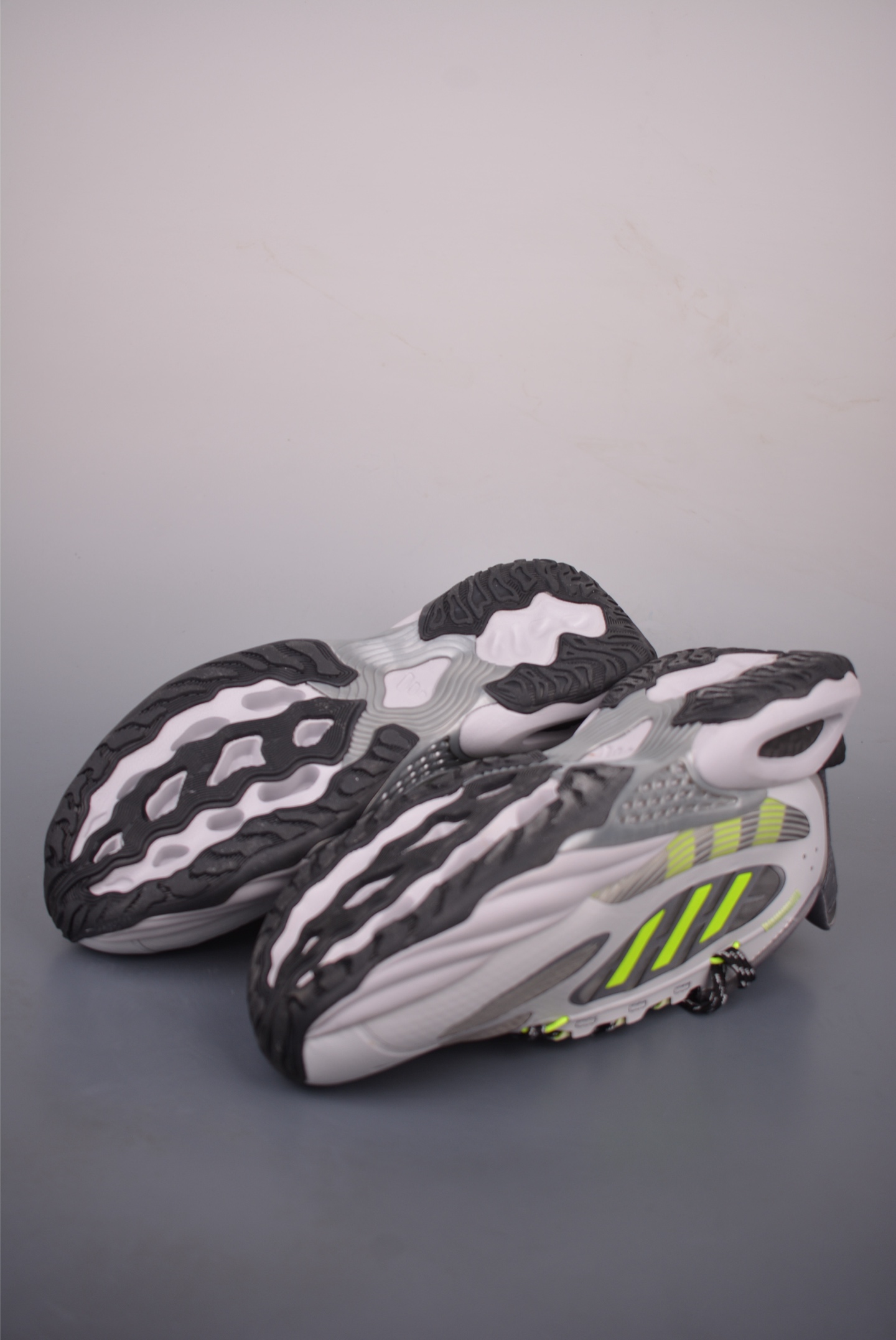 Adidas Climacool Vento 4.0 复古休闲老爹鞋 JQ4940