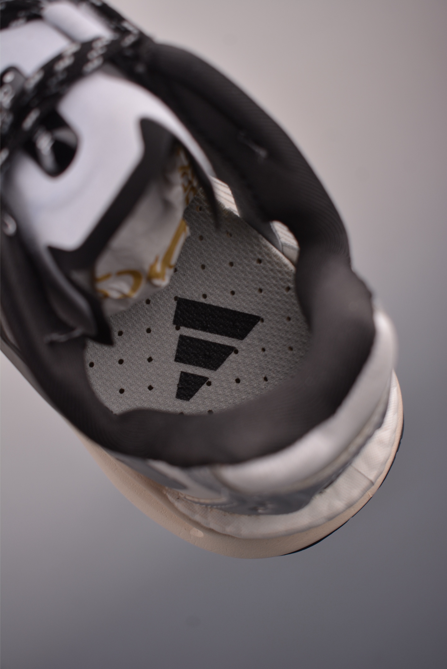 Adidas Climacool Vento 4.0 复古休闲老爹鞋 JQ4941-Top High Quatity Cheap Sneakers Fashion Clothing Clothes Bags handbags Shoes of all Brand wholesale With The best Quality And Beautiful Price from China Factory Chinese suppliers wholesaler seller Adidas Climacool Vento 4.0 复古休闲老爹鞋 JQ4941