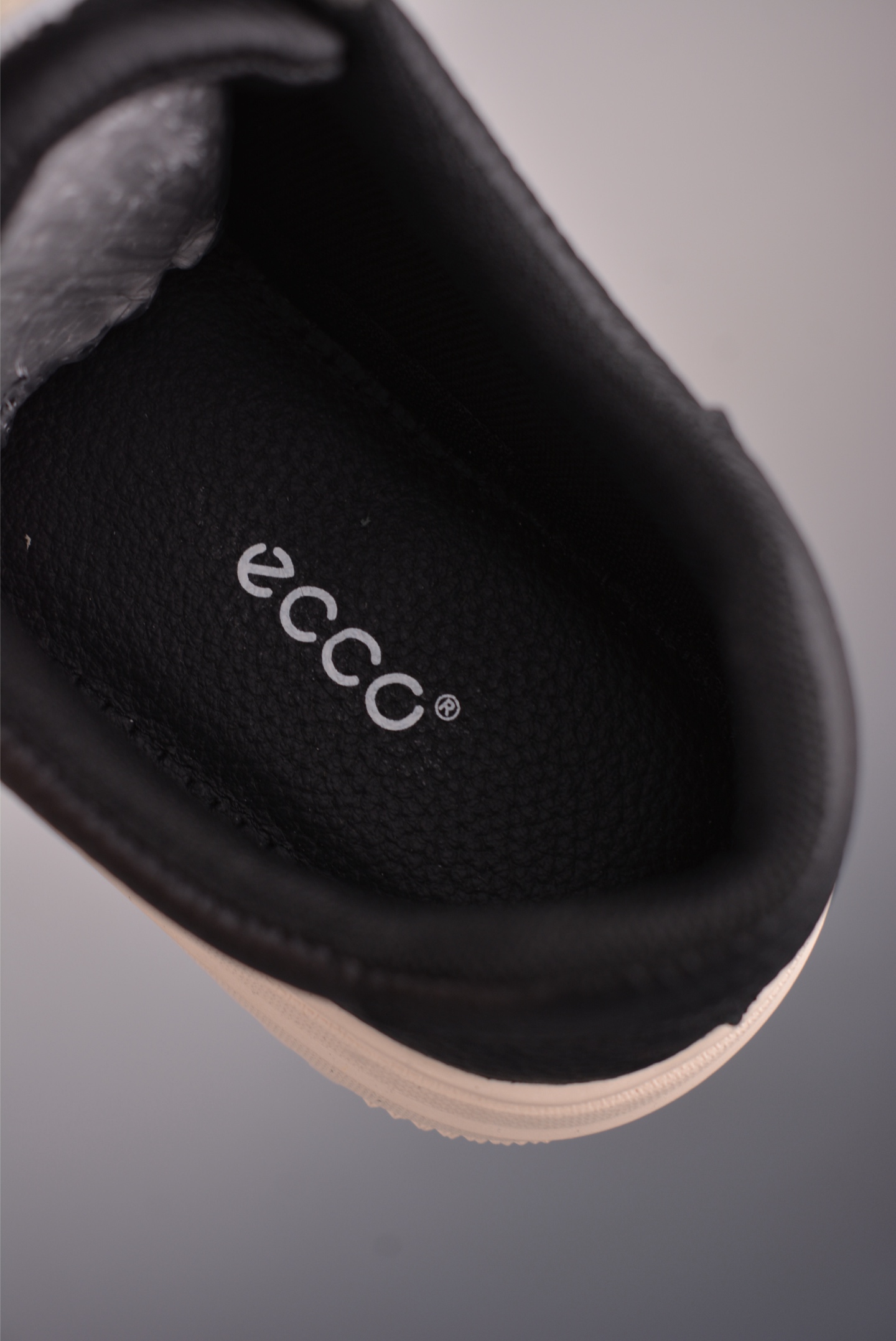ECCO爱步跑步鞋百搭舒适 秋冬新款厚底休闲运动鞋男鞋 20260419-Top High Quatity Cheap Sneakers Fashion Clothing Clothes Bags handbags Shoes of all Brand wholesale With The best Quality And Beautiful Price from China Factory Chinese suppliers wholesaler seller ECCO爱步跑步鞋百搭舒适 秋冬新款厚底休闲运动鞋男鞋 20260419