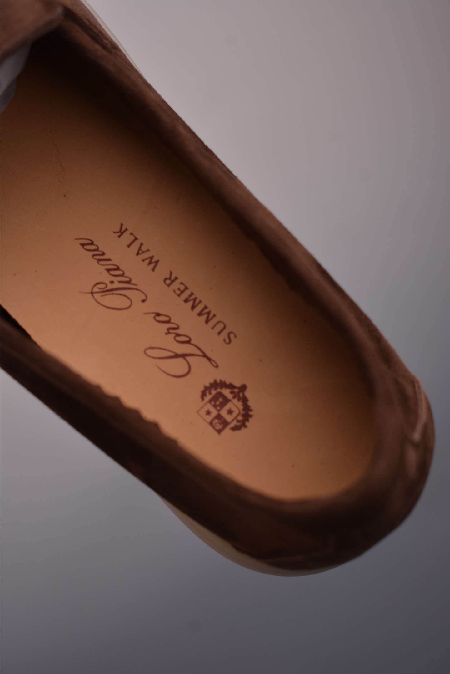 MOCASSINQ SUMMER SUEDE D . DIV martniel 马内尔 PU 乐福鞋 FAN8505-Top High Quatity Cheap Sneakers Fashion Clothing Clothes Bags handbags Shoes of all Brand wholesale With The best Quality And Beautiful Price from China Factory Chinese suppliers wholesaler seller MOCASSINQ SUMMER SUEDE D . DIV martniel 马内尔 PU 乐福鞋 FAN8505