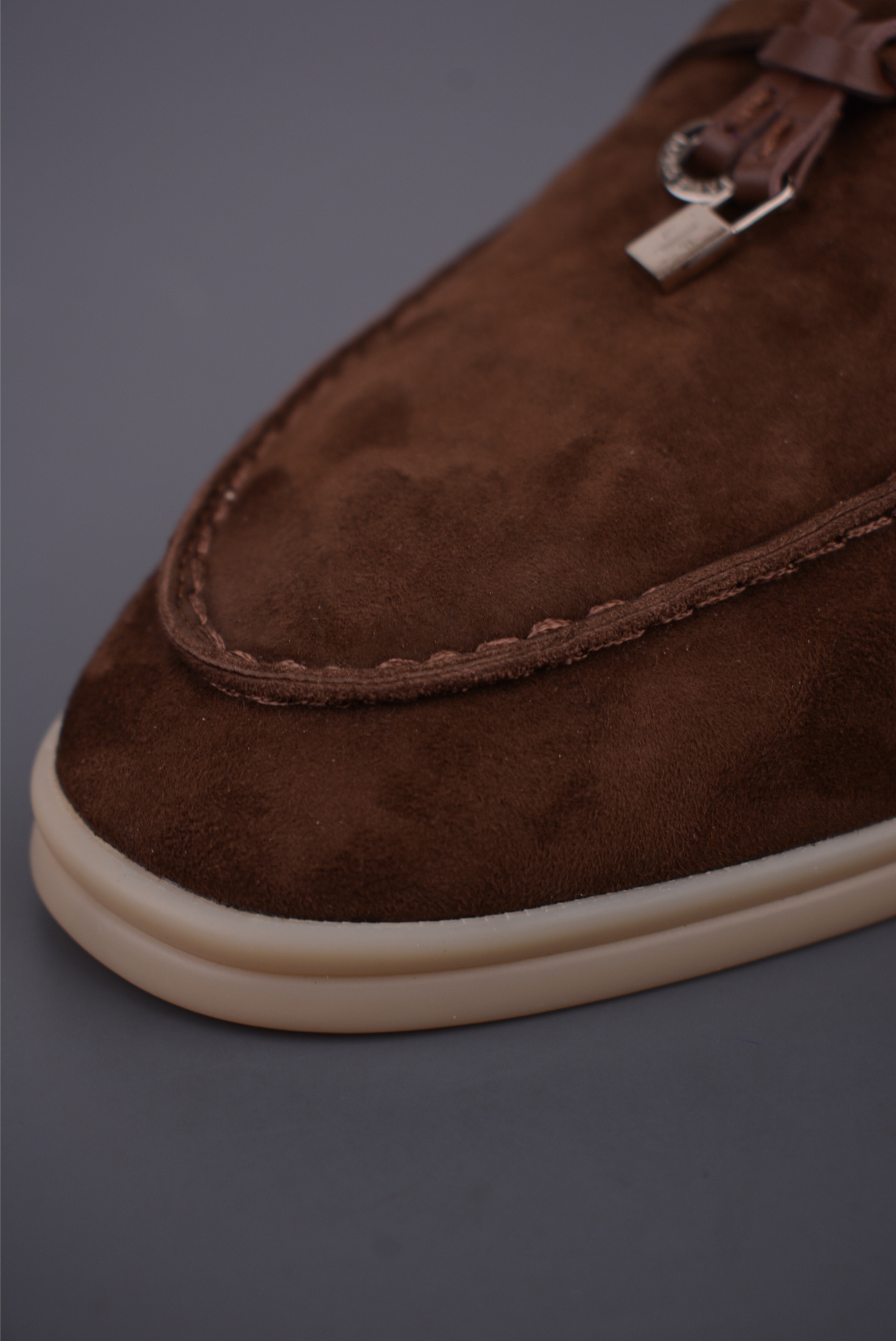 MOCASSINQ SUMMER SUEDE D . DIV martniel 马内尔 PU 乐福鞋 FAN8505-Top High Quatity Cheap Sneakers Fashion Clothing Clothes Bags handbags Shoes of all Brand wholesale With The best Quality And Beautiful Price from China Factory Chinese suppliers wholesaler seller MOCASSINQ SUMMER SUEDE D . DIV martniel 马内尔 PU 乐福鞋 FAN8505