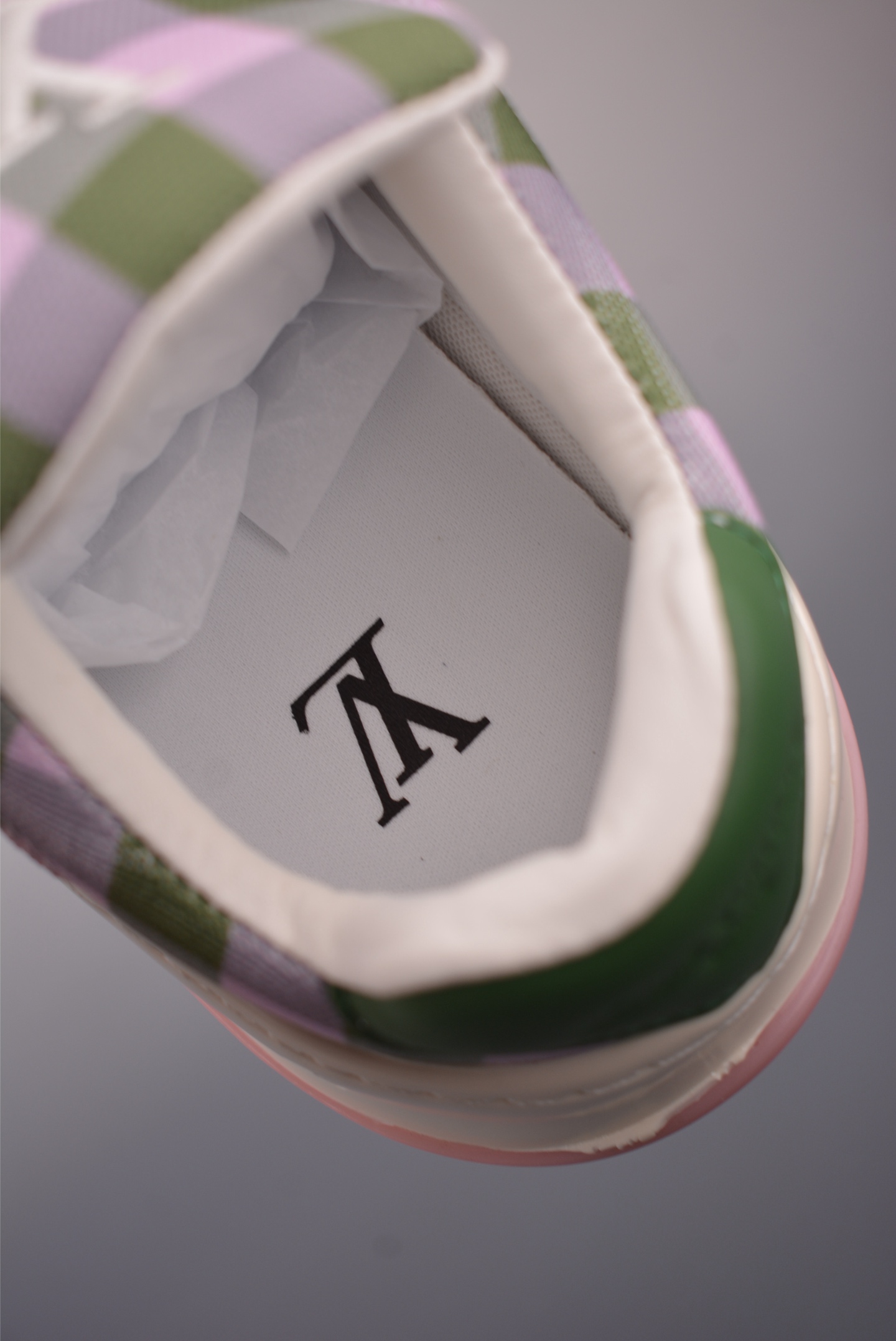LOUIS VUITTON Tilted 饼干系列 2026 早春全新上架 唯一正确版本 LV 路易威登 Tilted Low Sneakers 倾斜系列低帮复古休闲运动板鞋
