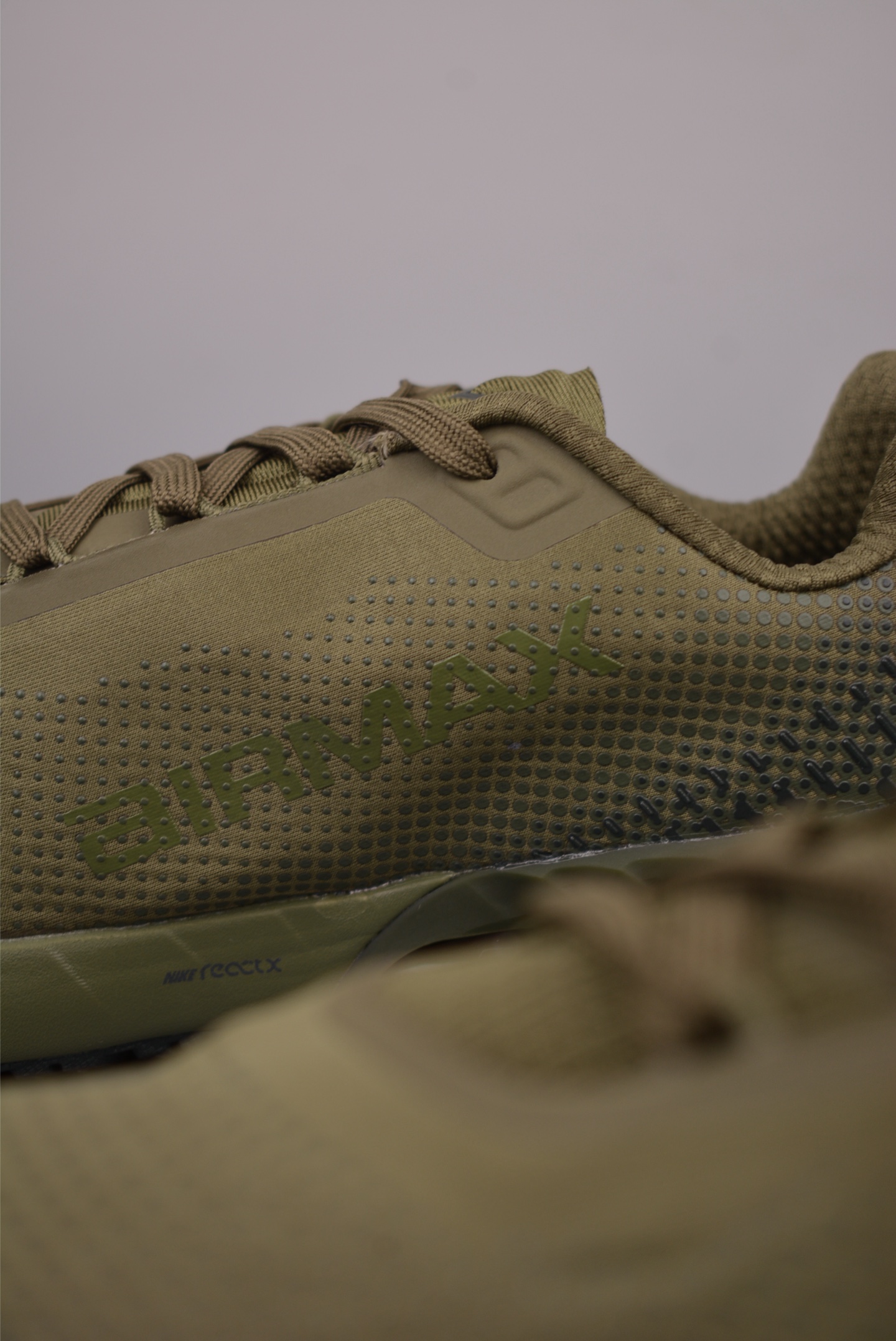 NK Air Max Phoenix 百搭舒适耐磨气垫低帮跑步鞋 FZ5307-201-Top High Quatity Cheap Sneakers Fashion Clothing Clothes Bags handbags Shoes of all Brand wholesale With The best Quality And Beautiful Price from China Factory Chinese suppliers wholesaler seller NK Air Max Phoenix 百搭舒适耐磨气垫低帮跑步鞋 FZ5307-201