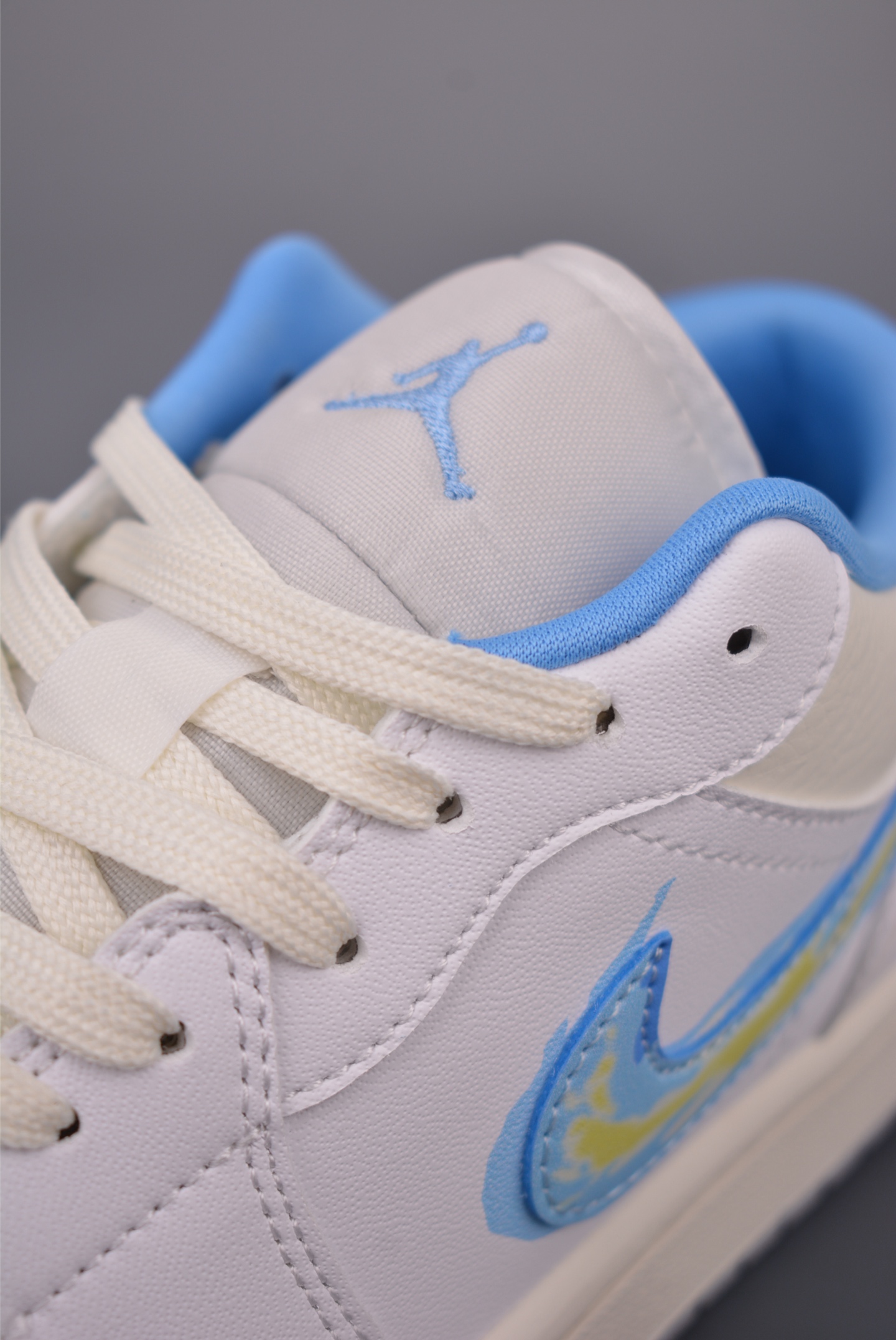 Air Jordan 1 Low 白蓝 AJ1乔1低帮休闲板鞋 FJ7219-441 Air Jordan 1 Low 白蓝 AJ1乔1低帮休闲板鞋 FJ7219-441