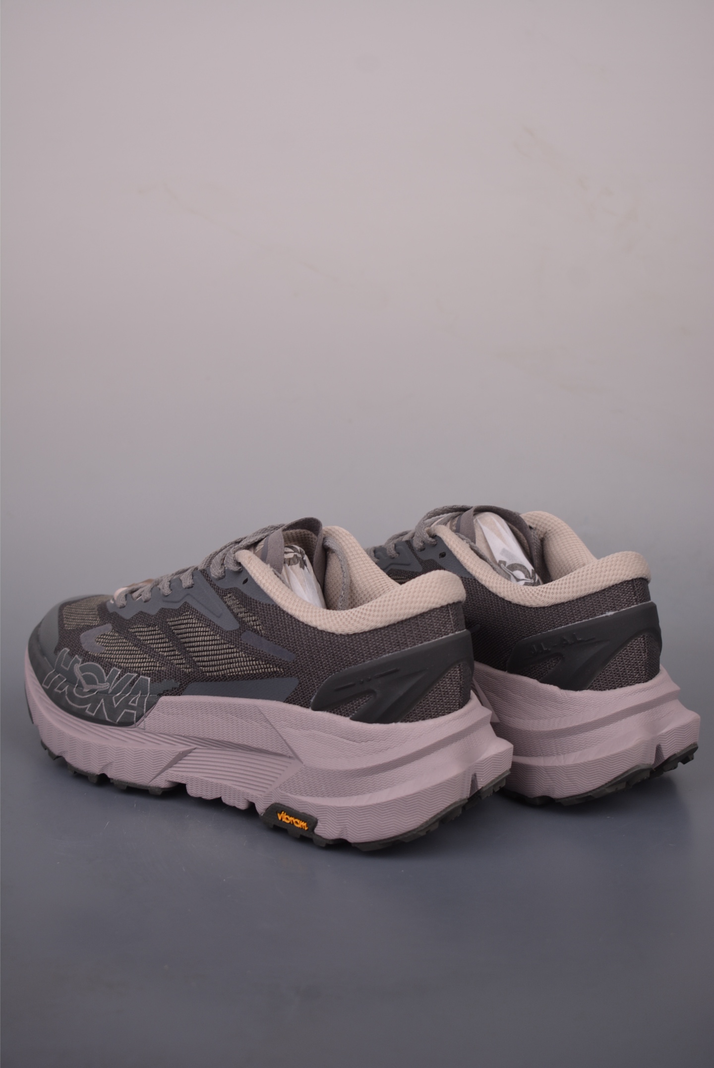 Hoka Mafate X 马法特厚底轻量山地跑步鞋 低帮专业越野跑步鞋 1175208-Top High Quatity Cheap Sneakers Fashion Clothing Clothes Bags handbags Shoes of all Brand wholesale With The best Quality And Beautiful Price from China Factory Chinese suppliers wholesaler seller Hoka Mafate X 马法特厚底轻量山地跑步鞋 低帮专业越野跑步鞋 1175208
