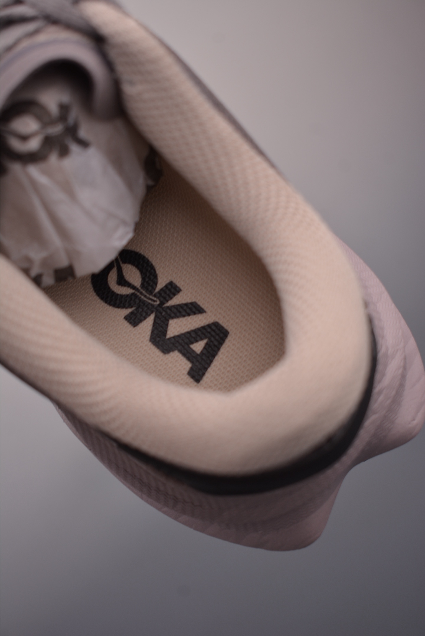 Hoka Mafate X 马法特厚底轻量山地跑步鞋 低帮专业越野跑步鞋 1175208-Top High Quatity Cheap Sneakers Fashion Clothing Clothes Bags handbags Shoes of all Brand wholesale With The best Quality And Beautiful Price from China Factory Chinese suppliers wholesaler seller Hoka Mafate X 马法特厚底轻量山地跑步鞋 低帮专业越野跑步鞋 1175208