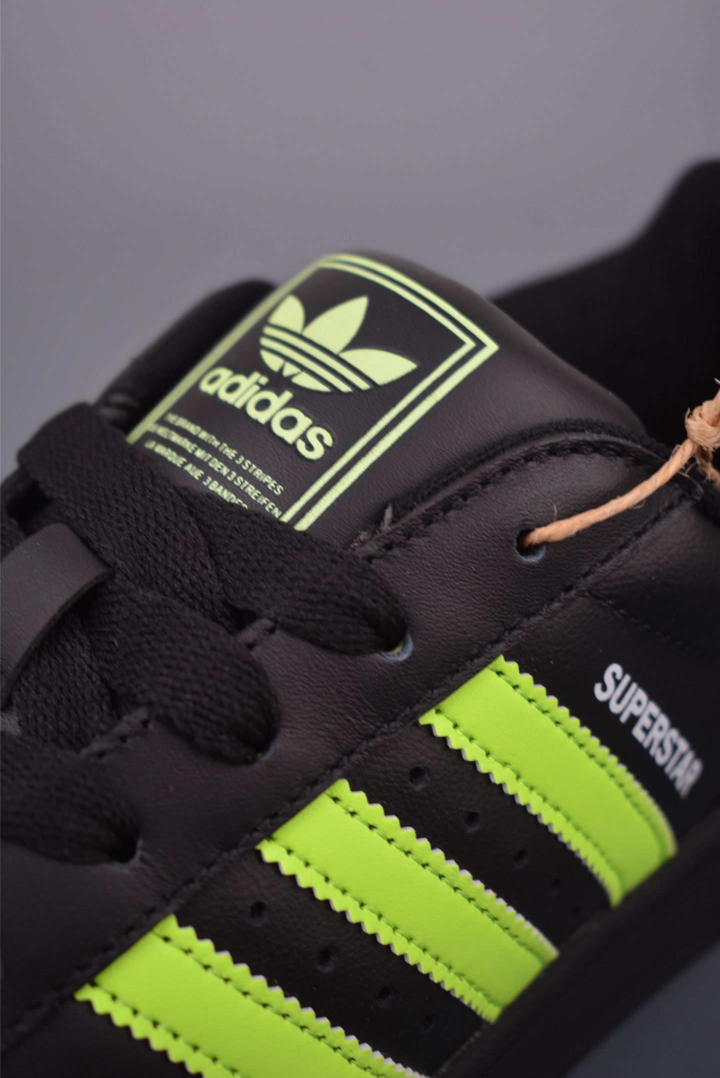 adidas originals Superstar 2 贝壳头 H11顶级头层版 复古板鞋 JQ3175 adidas originals Superstar 2 贝壳头 H11顶级头层版 复古板鞋 JQ3175