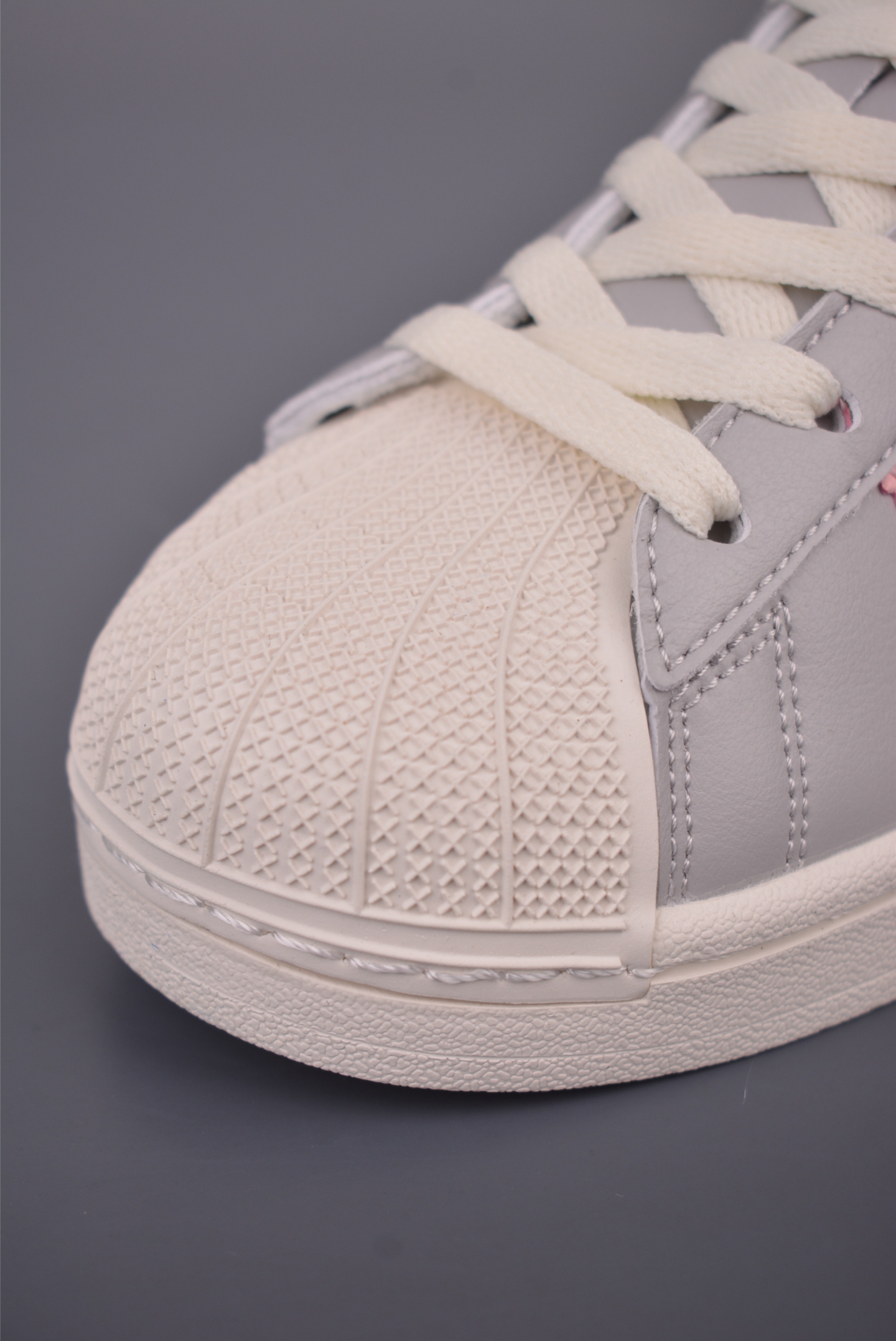 Adidas Originals Superstar贝壳头 KI8052 Adidas Originals Superstar贝壳头 KI8052
