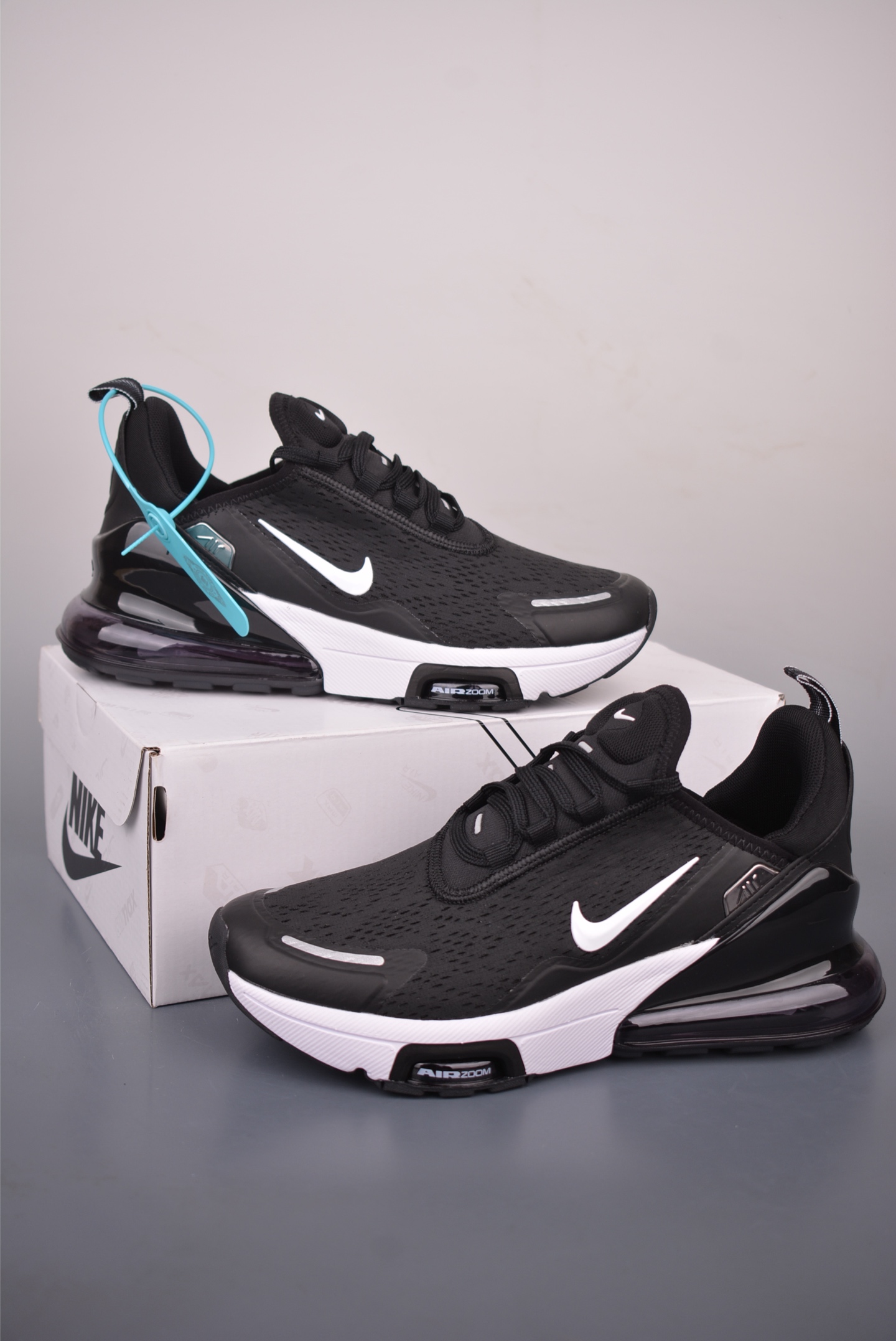 Nike Air Max 270 PREMIUM 半掌气垫跑步鞋 IO9883 Nike Air Max 270 PREMIUM 半掌气垫跑步鞋 IO9883