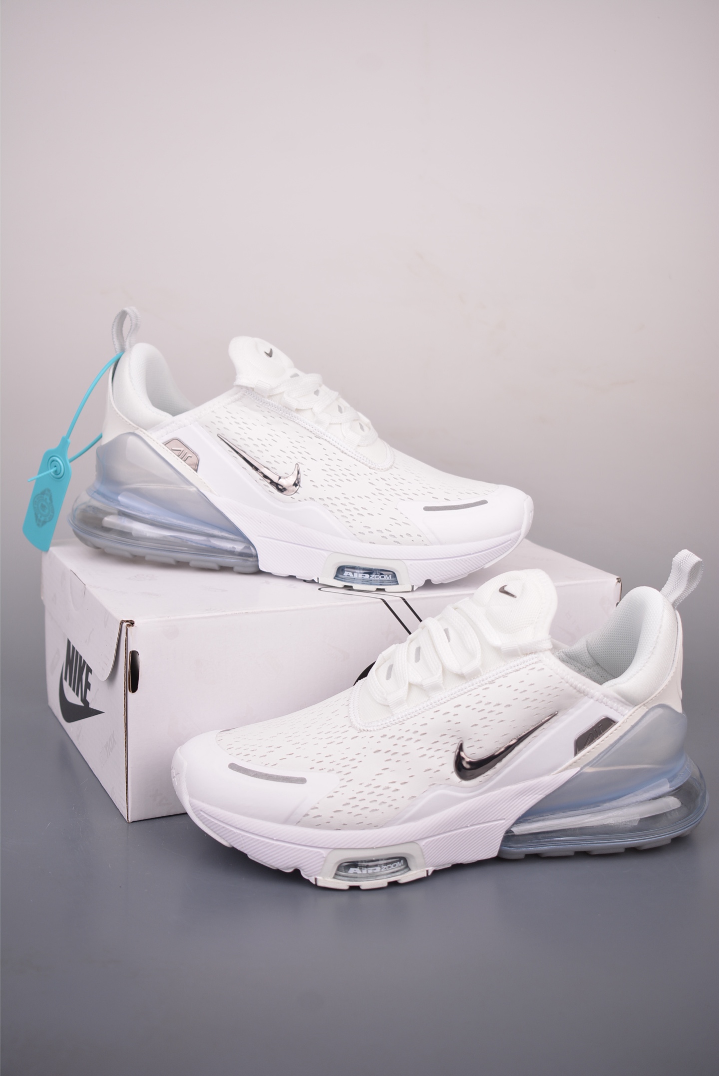 Nike Air Max 270 PREMIUM 半掌气垫跑步鞋 IO9883 Nike Air Max 270 PREMIUM 半掌气垫跑步鞋 IO9883