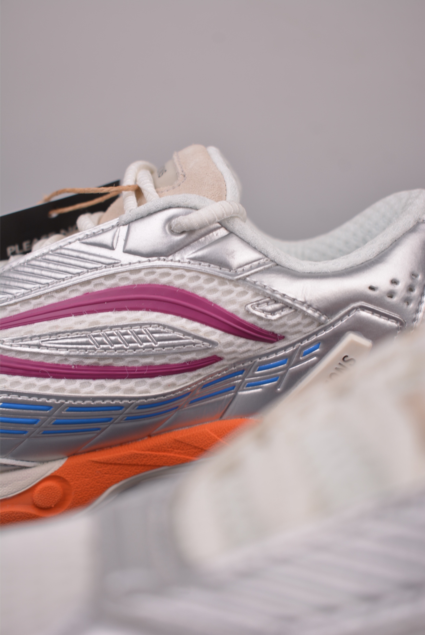 外贸爆款 RAF SIMONS Antei 先锋潮流 复古低帮休闲鞋 HR830002S 外贸爆款 RAF SIMONS Antei 先锋潮流 复古低帮休闲鞋 HR830002S