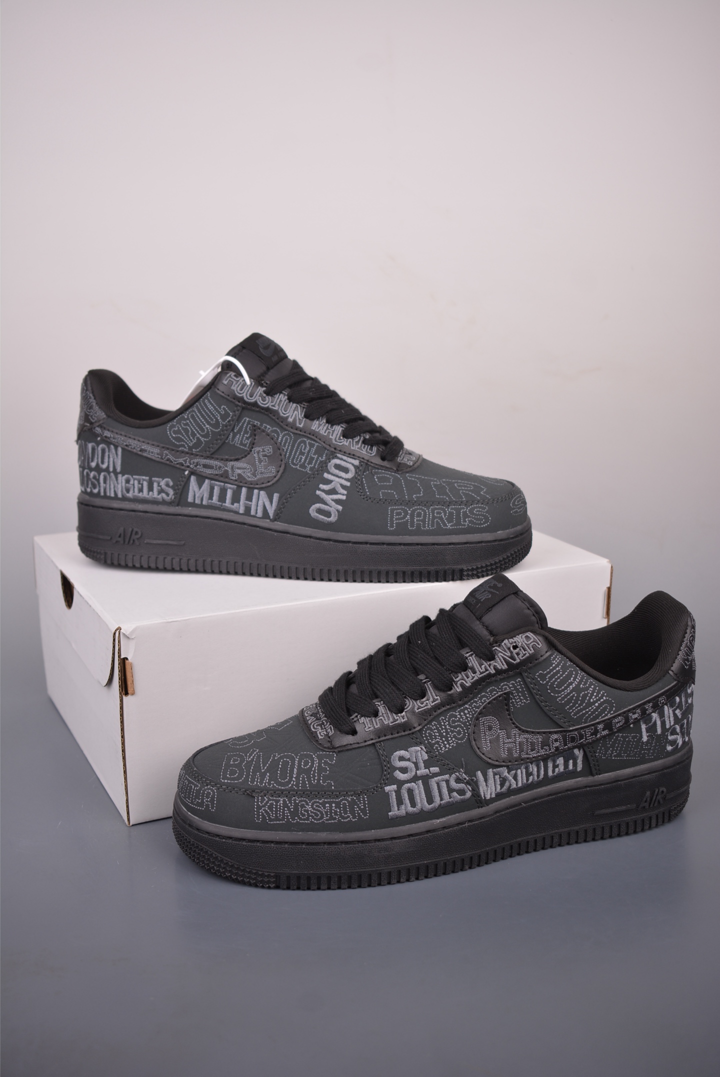 Nike Air Force 1 Low 灰黑字母 II1549-001