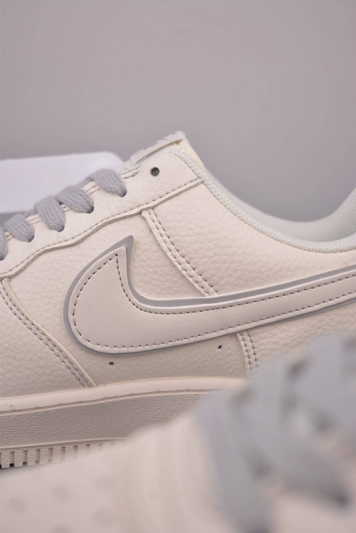 Nike Air Force 1 Low 灰白 DN9688-120-Top High Quatity Cheap Sneakers Fashion Clothing Clothes Bags handbags Shoes of all Brand wholesale With The best Quality And Beautiful Price from China Factory Chinese suppliers wholesaler seller Nike Air Force 1 Low 灰白 DN9688-120