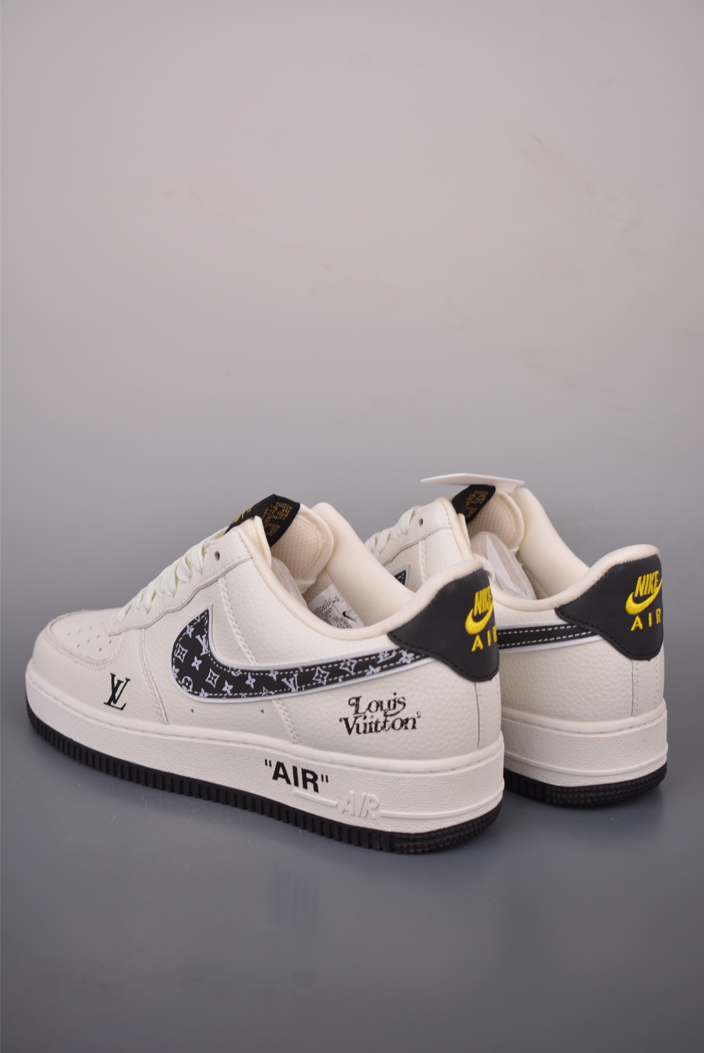 Nike Air Force 1 Low LV联名 WY0655-104 Nike Air Force 1 Low LV联名 WY0655-104