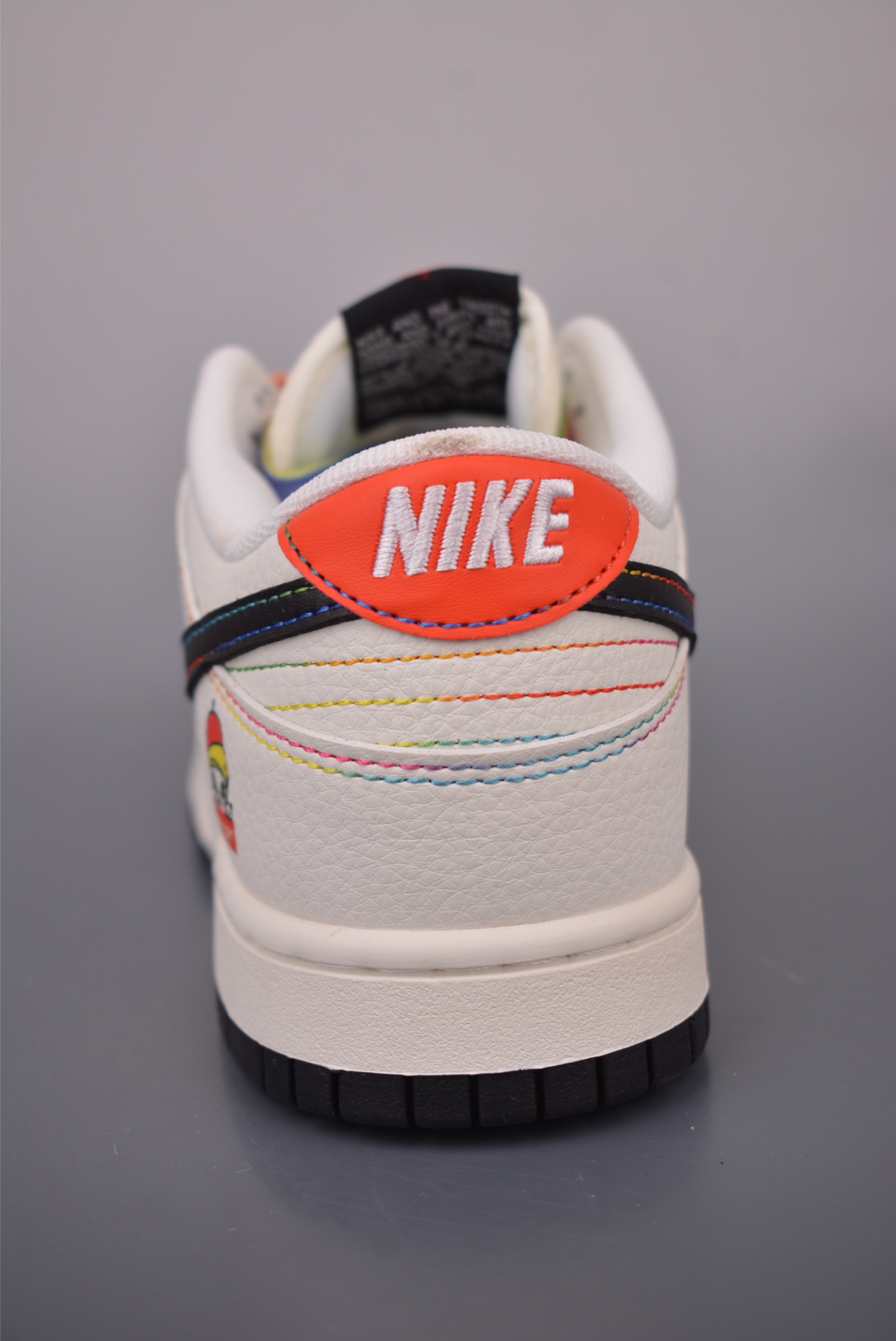 Nike SB Dunk Low LABUBU联名 HS9487-500 Nike SB Dunk Low LABUBU联名 HS9487-500