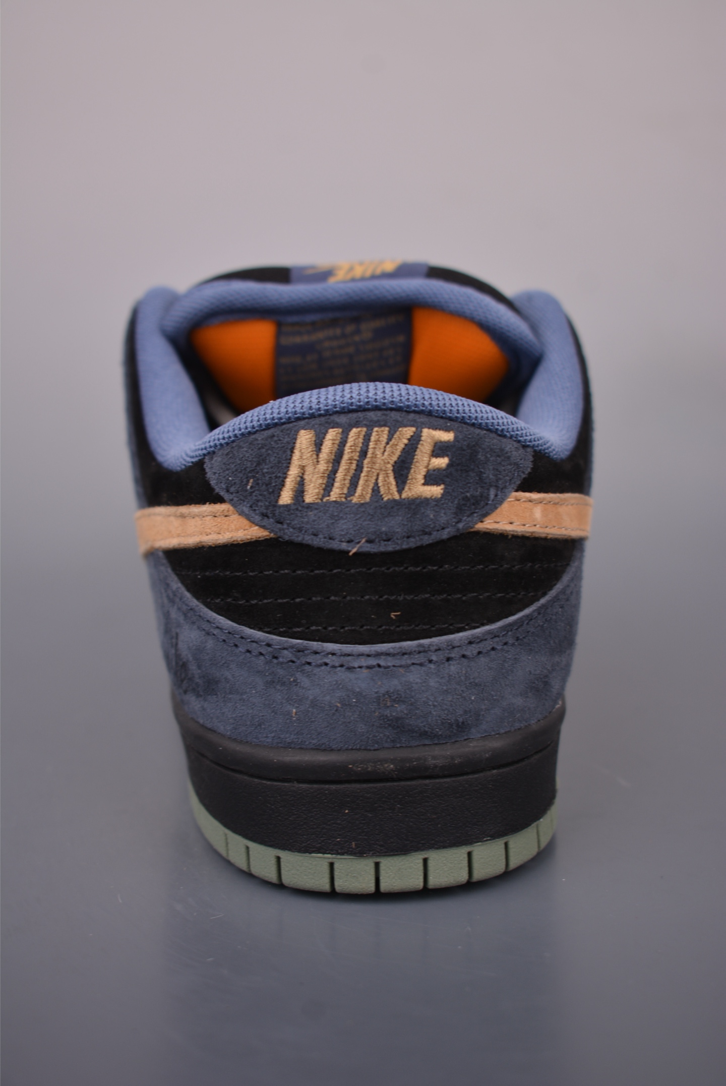 Nike SB Dunk Low HF3063-002-Top High Quatity Cheap Sneakers Fashion Clothing Clothes Bags handbags Shoes of all Brand wholesale With The best Quality And Beautiful Price from China Factory Chinese suppliers wholesaler seller Nike SB Dunk Low HF3063-002