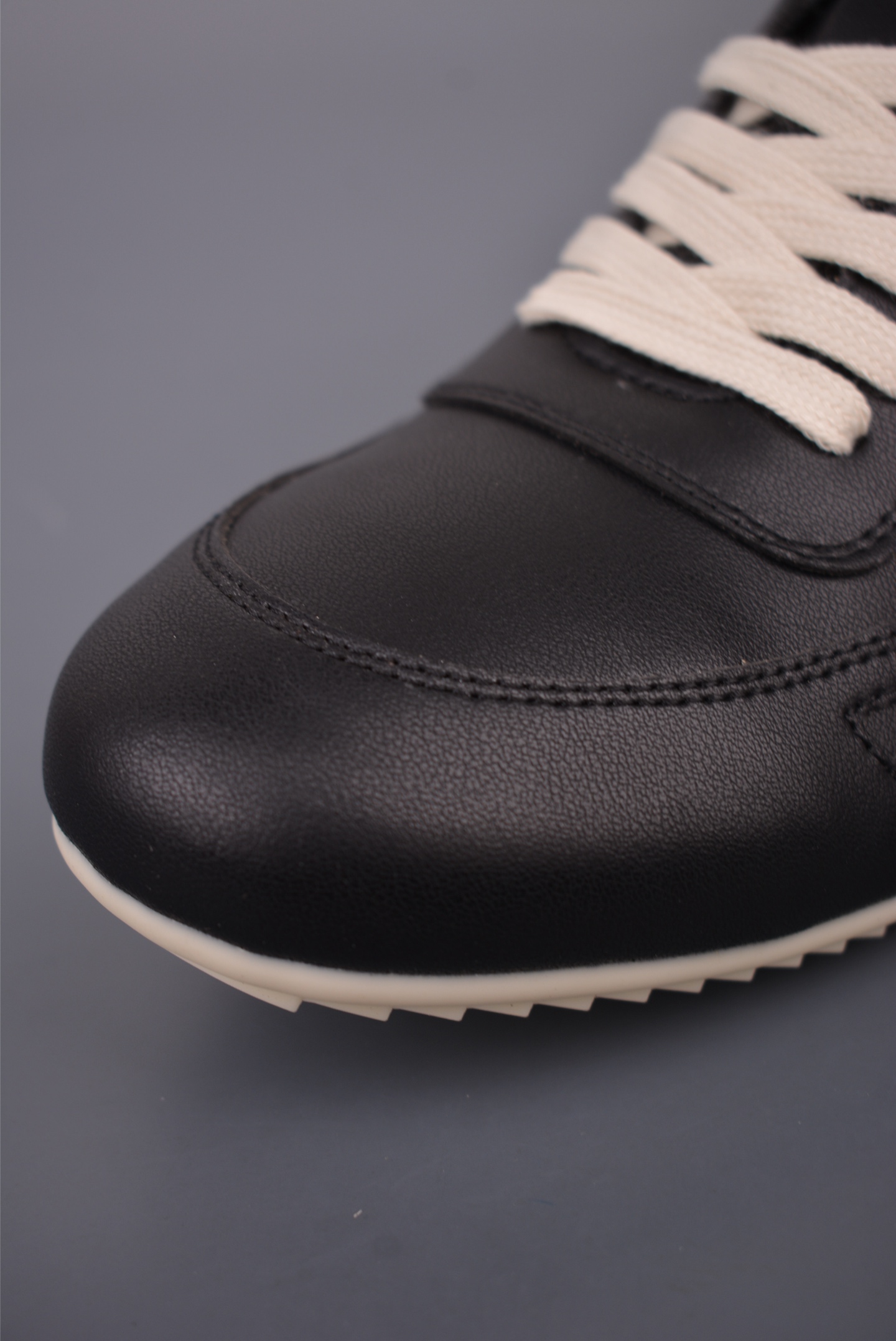 RO / Rick Owens 瑞克·欧文斯 Runner 薄底款 R6812-Top High Quatity Cheap Sneakers Fashion Clothing Clothes Bags handbags Shoes of all Brand wholesale With The best Quality And Beautiful Price from China Factory Chinese suppliers wholesaler seller RO / Rick Owens 瑞克·欧文斯 Runner 薄底款 R6812