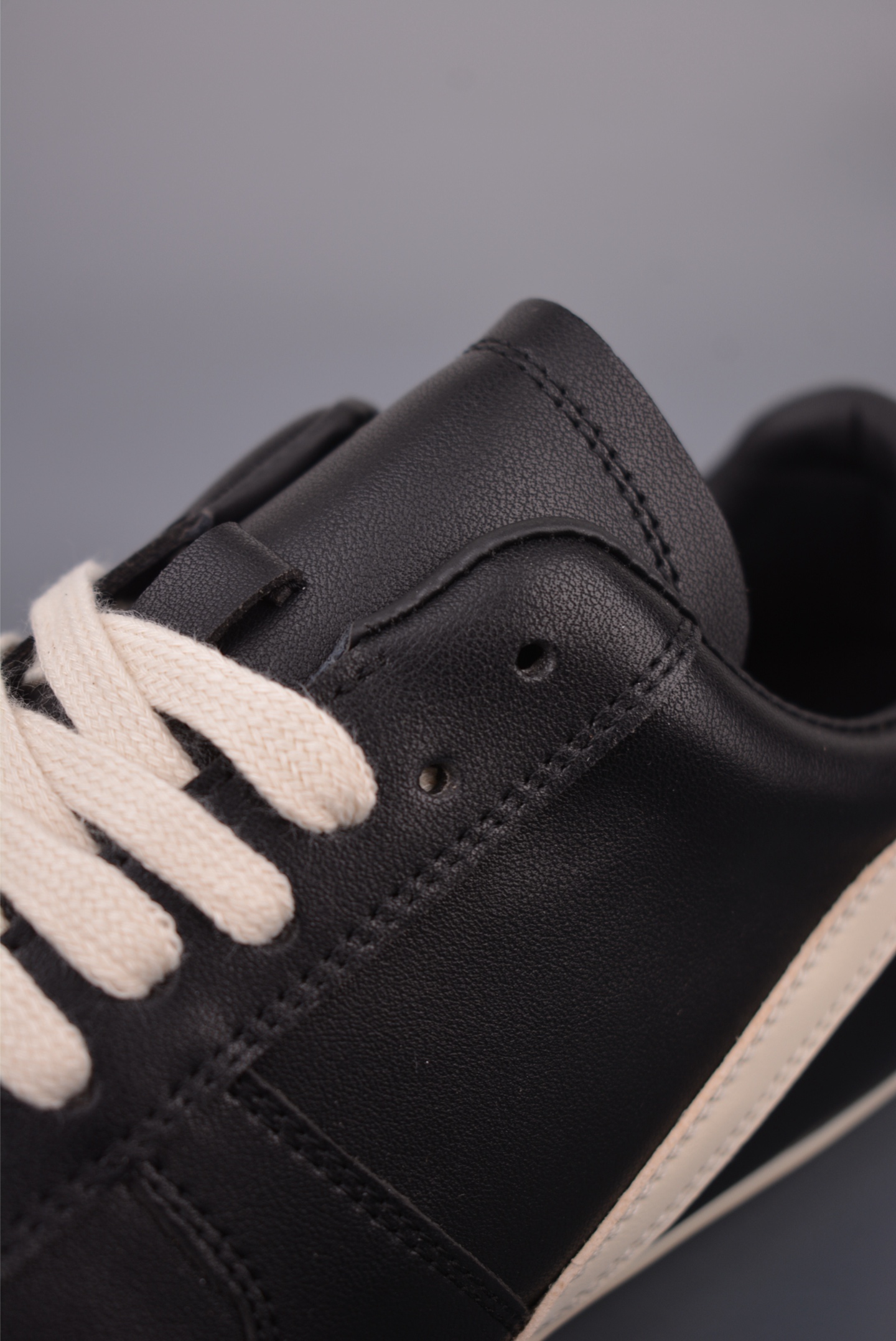 RO / Rick Owens 瑞克·欧文斯 Runner 薄底款 R6812-Top High Quatity Cheap Sneakers Fashion Clothing Clothes Bags handbags Shoes of all Brand wholesale With The best Quality And Beautiful Price from China Factory Chinese suppliers wholesaler seller RO / Rick Owens 瑞克·欧文斯 Runner 薄底款 R6812