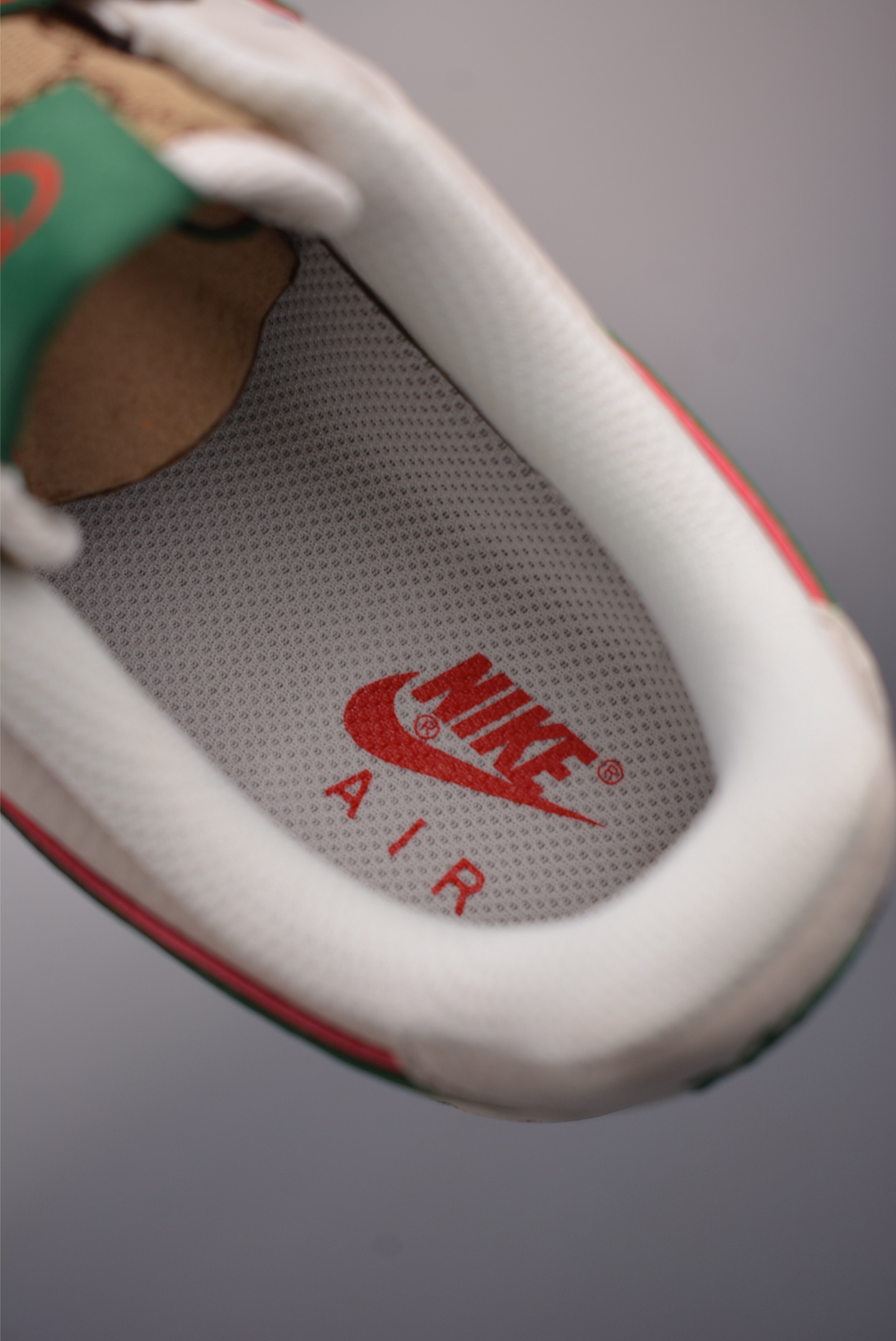 Nike Air Force 1 Low Gucci联名 NH0601-600-Top High Quatity Cheap Sneakers Fashion Clothing Clothes Bags handbags Shoes of all Brand wholesale With The best Quality And Beautiful Price from China Factory Chinese suppliers wholesaler seller Nike Air Force 1 Low Gucci联名 NH0601-600